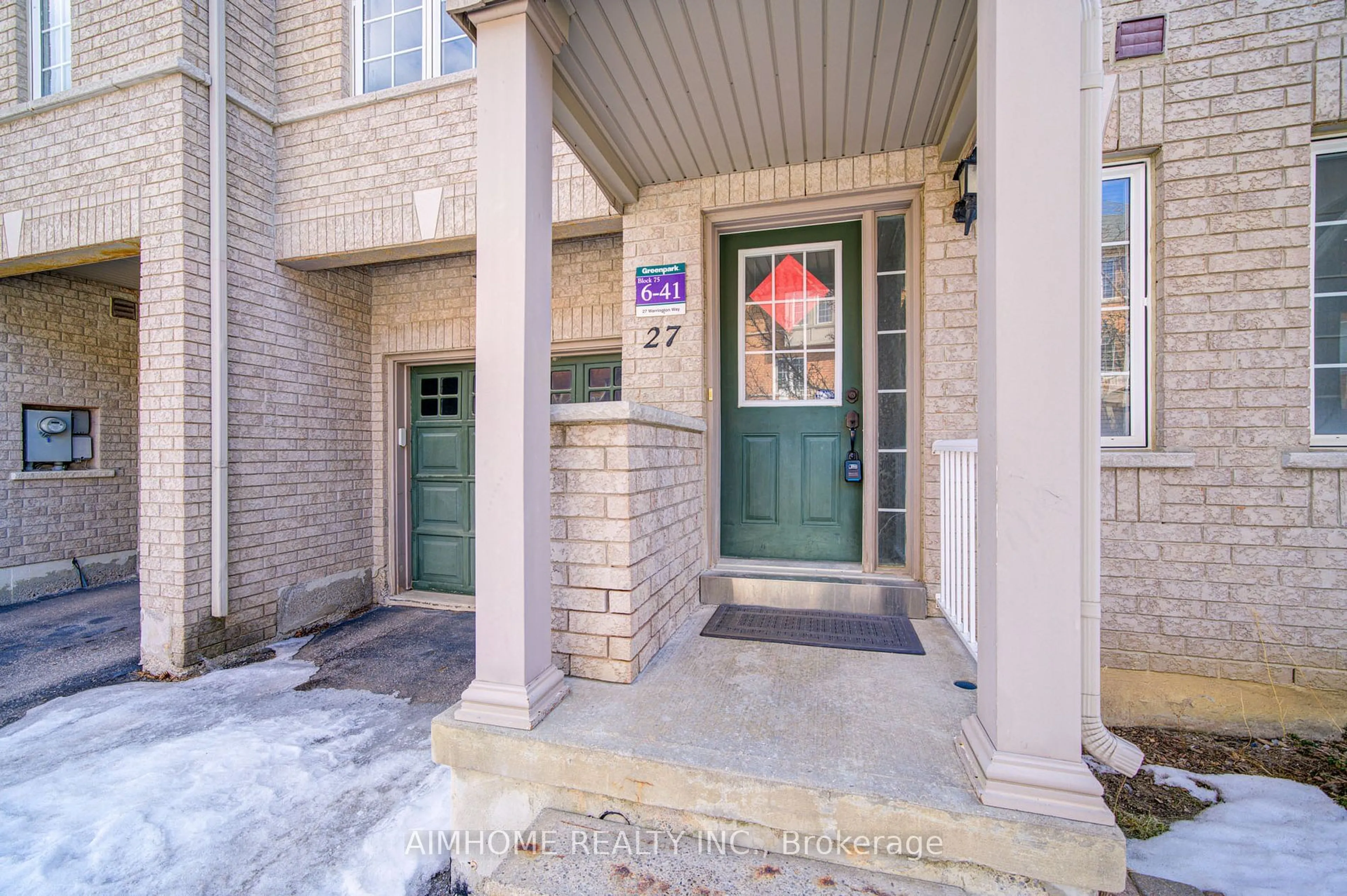 Indoor entryway for 27 Warrington Way, Markham Ontario L6C 0B9