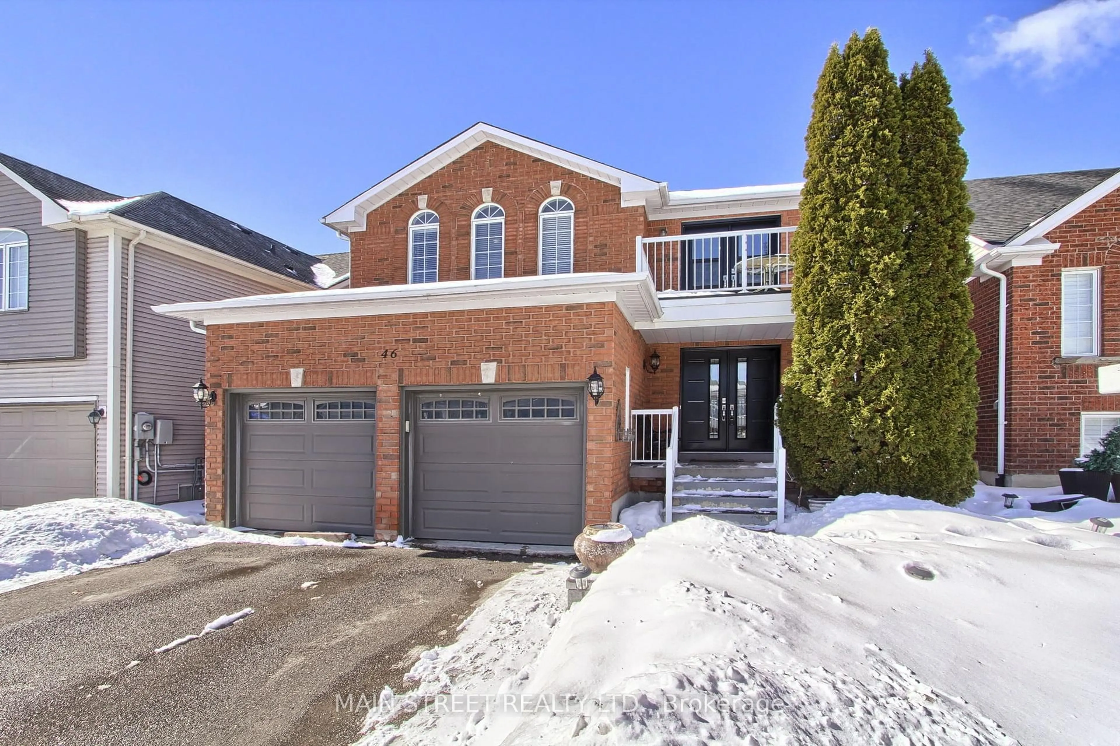 Home with brick exterior material, street for 46 Silverstone Cres, Georgina Ontario L4P 4A4