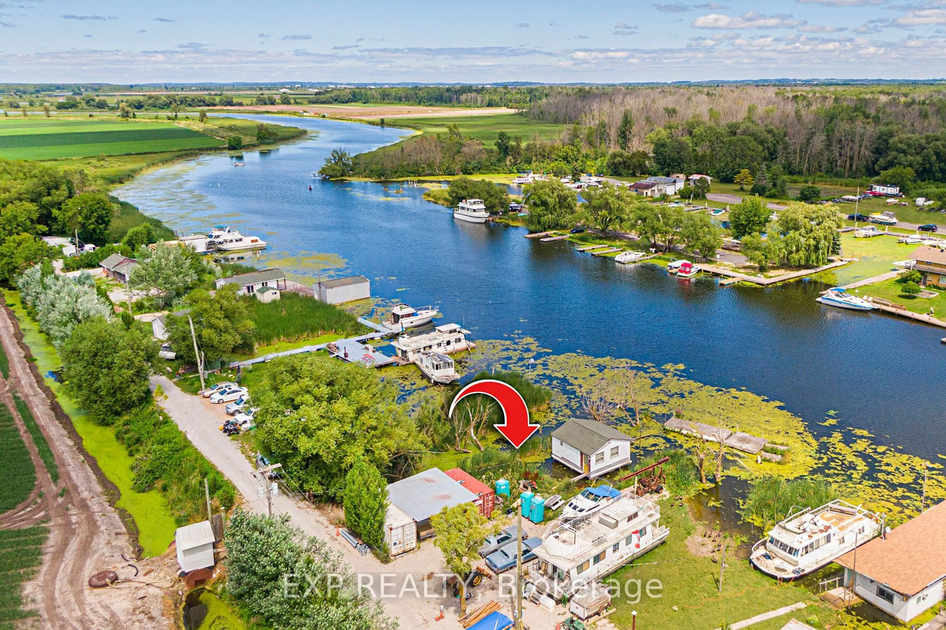 A pic from outside/outdoor area/front of a property/back of a property/a pic from drone, water/lake/river/ocean view for 17 Private Dr, Bradford West Gwillimbury Ontario L3Z 3H3