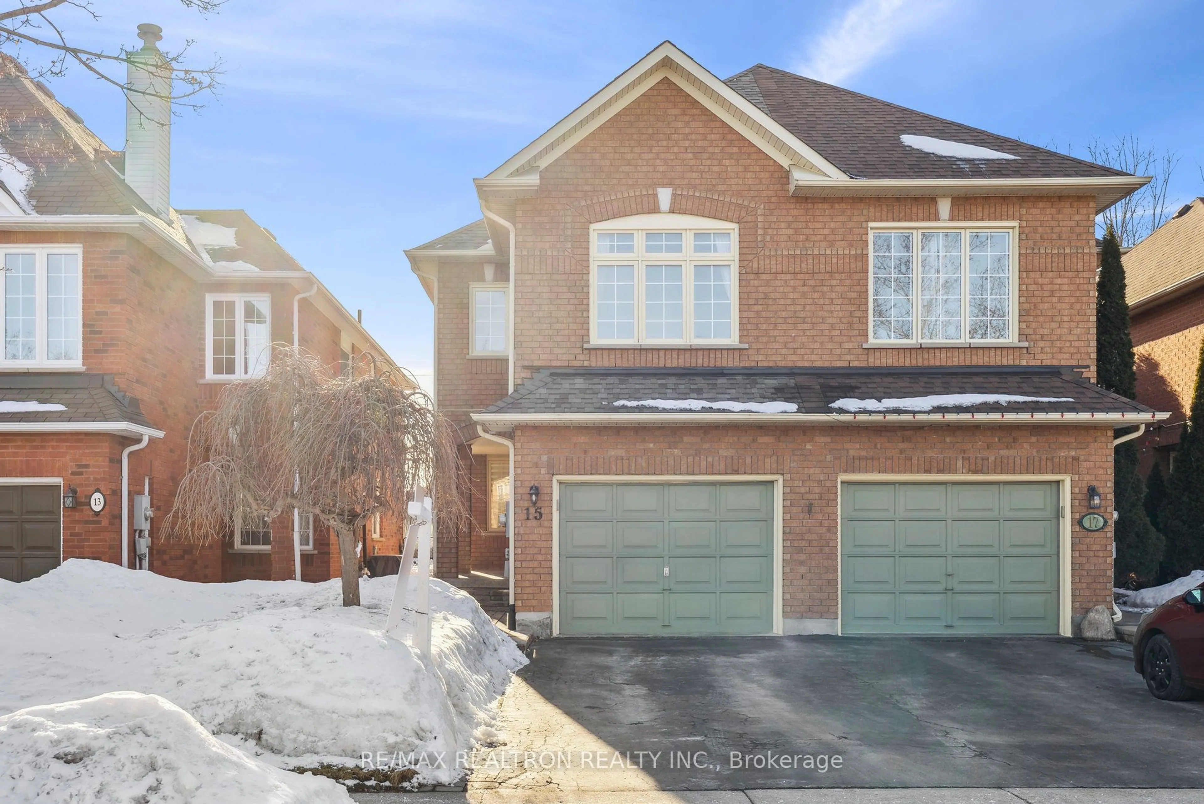 Home with brick exterior material, street for 15 Widdifield Ave, Newmarket Ontario L3X 1Z4