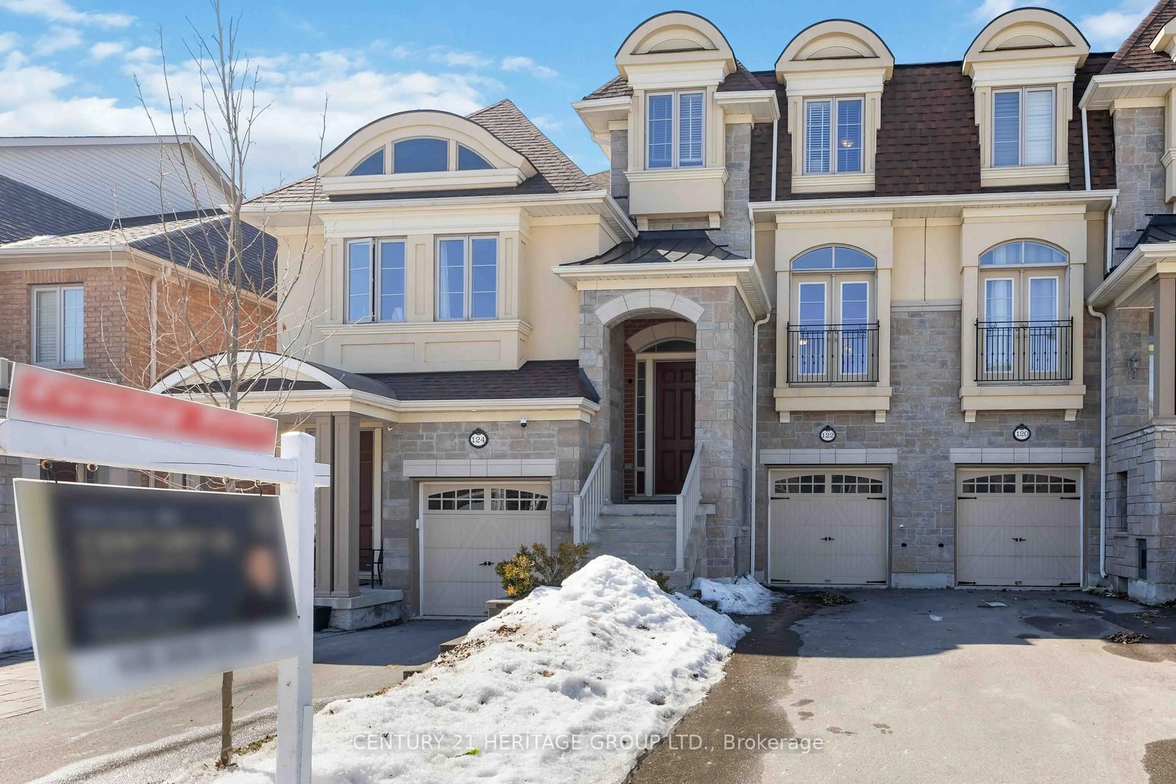 Home with brick exterior material, street for 122 Lacewood Dr, Richmond Hill Ontario L4S 0E5