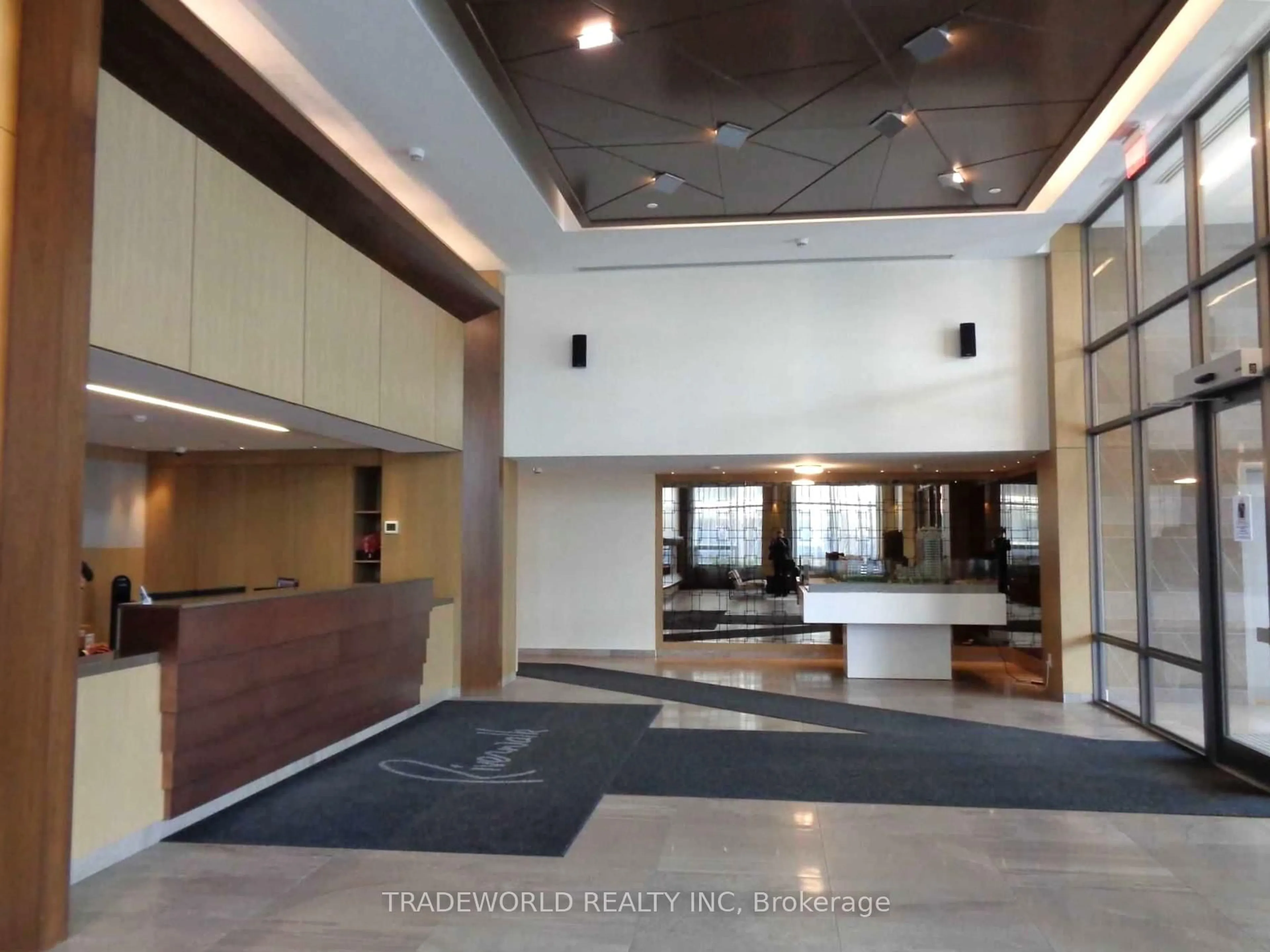 Lobby for 18 Uptown Dr #631, Markham Ontario L3R 5M5