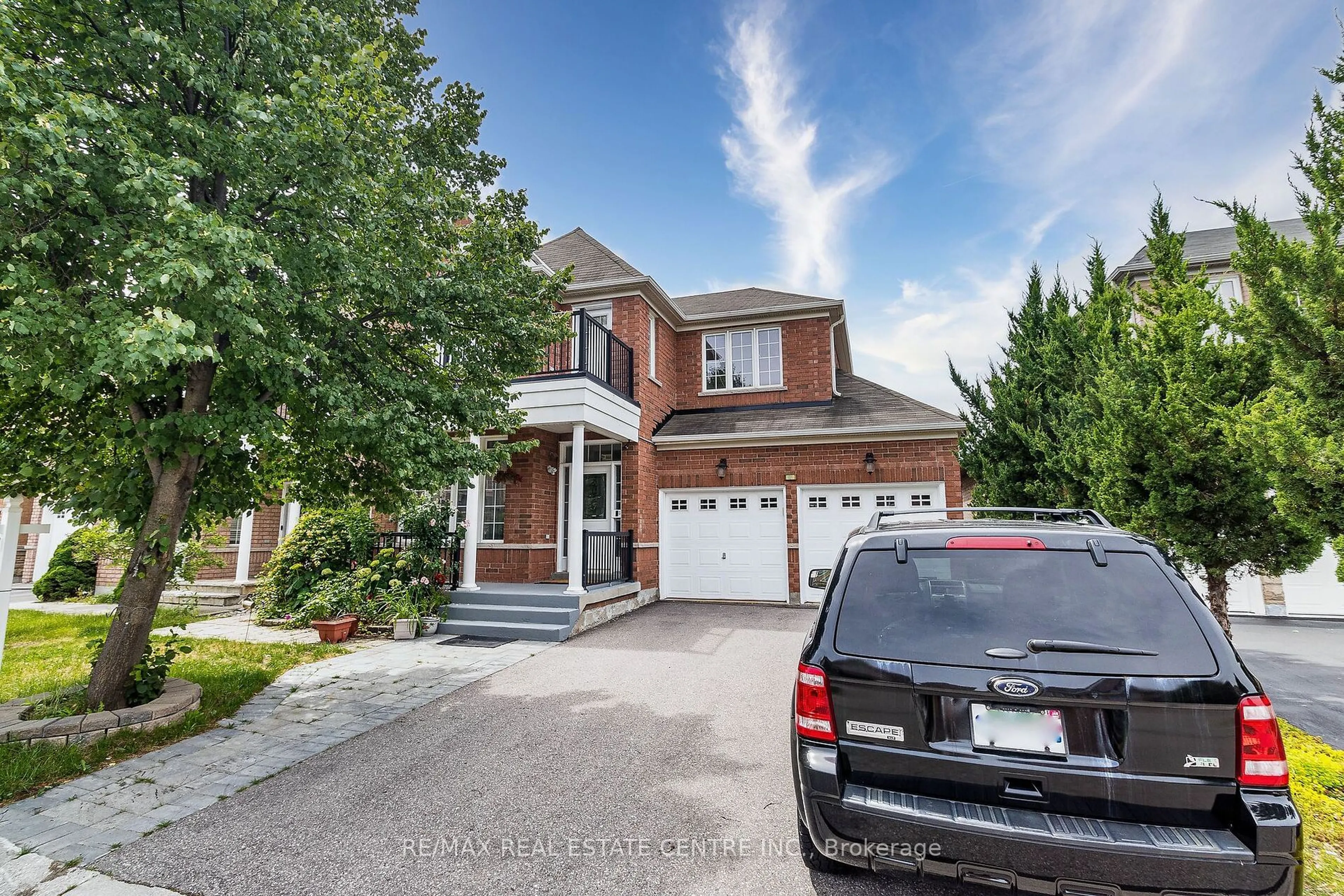 Home with brick exterior material, street for 121 Stonechurch Cres, Markham Ontario L6B 0J1