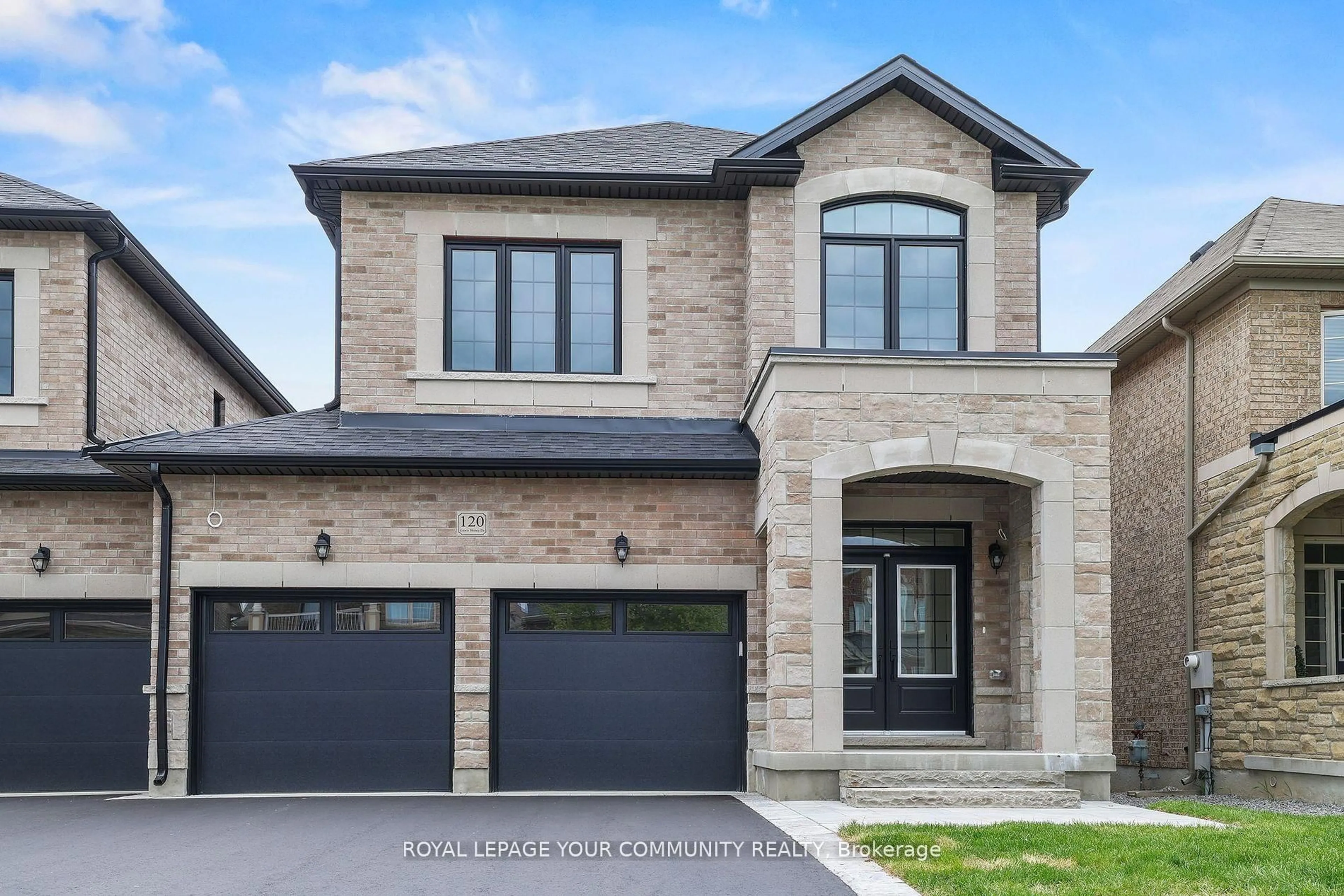 Home with brick exterior material, street for 120 Lewis Honey Dr, Aurora Ontario L4G 0J3