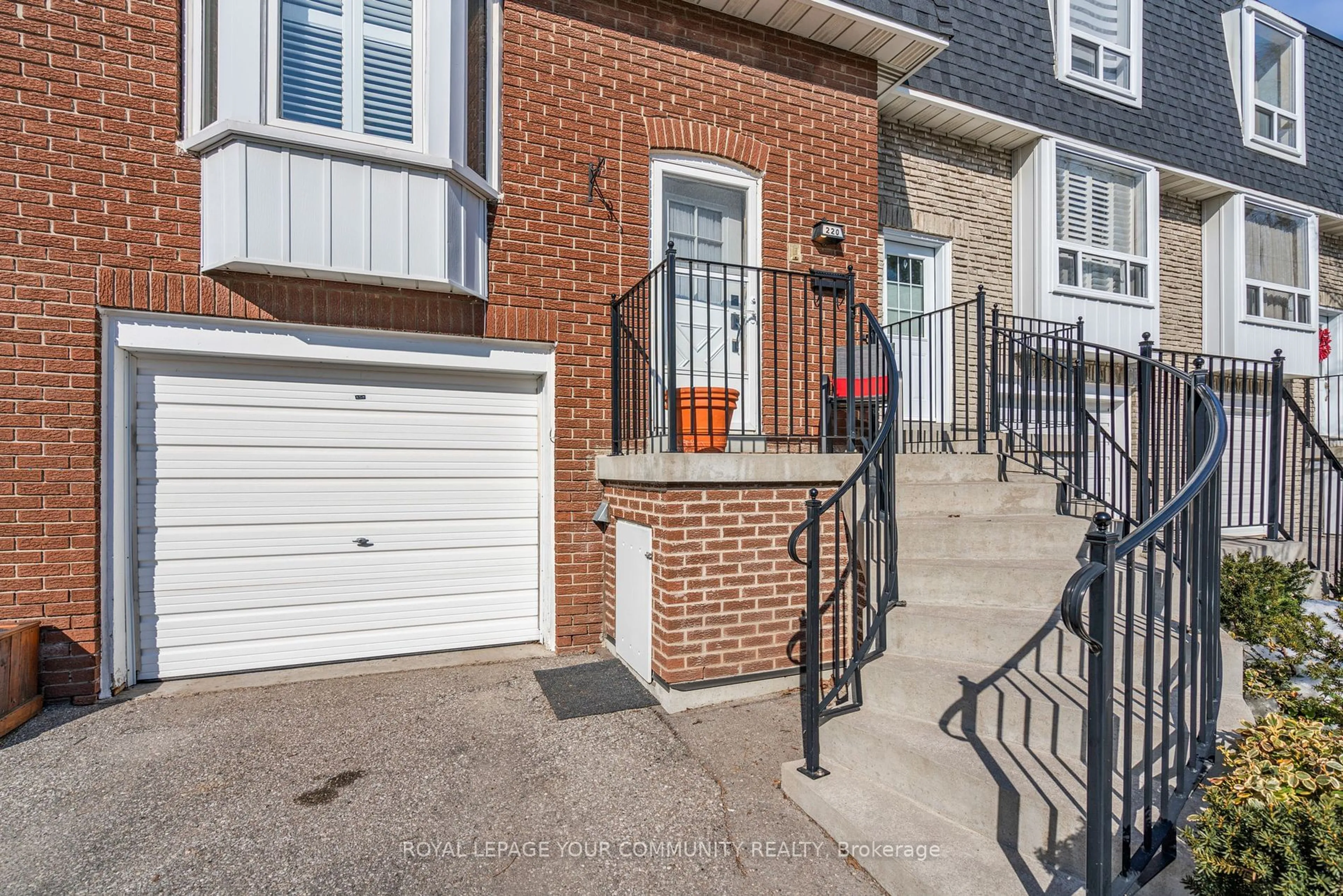 Home with brick exterior material, street for 220 Royal Orchard Blvd, Markham Ontario L3T 3E7