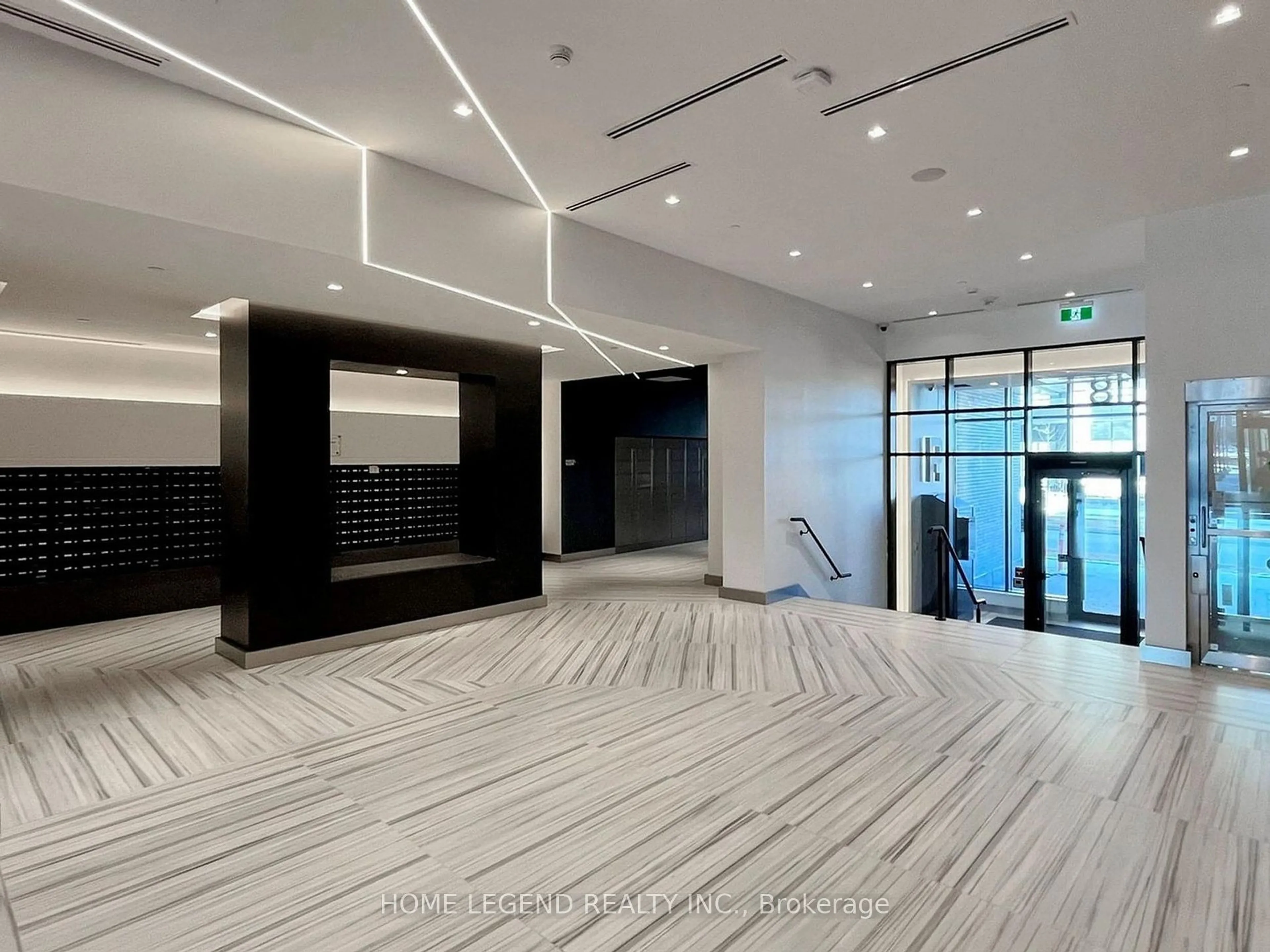 Indoor foyer for 8 Water Walk Dr #2610, Markham Ontario L3R 6L4