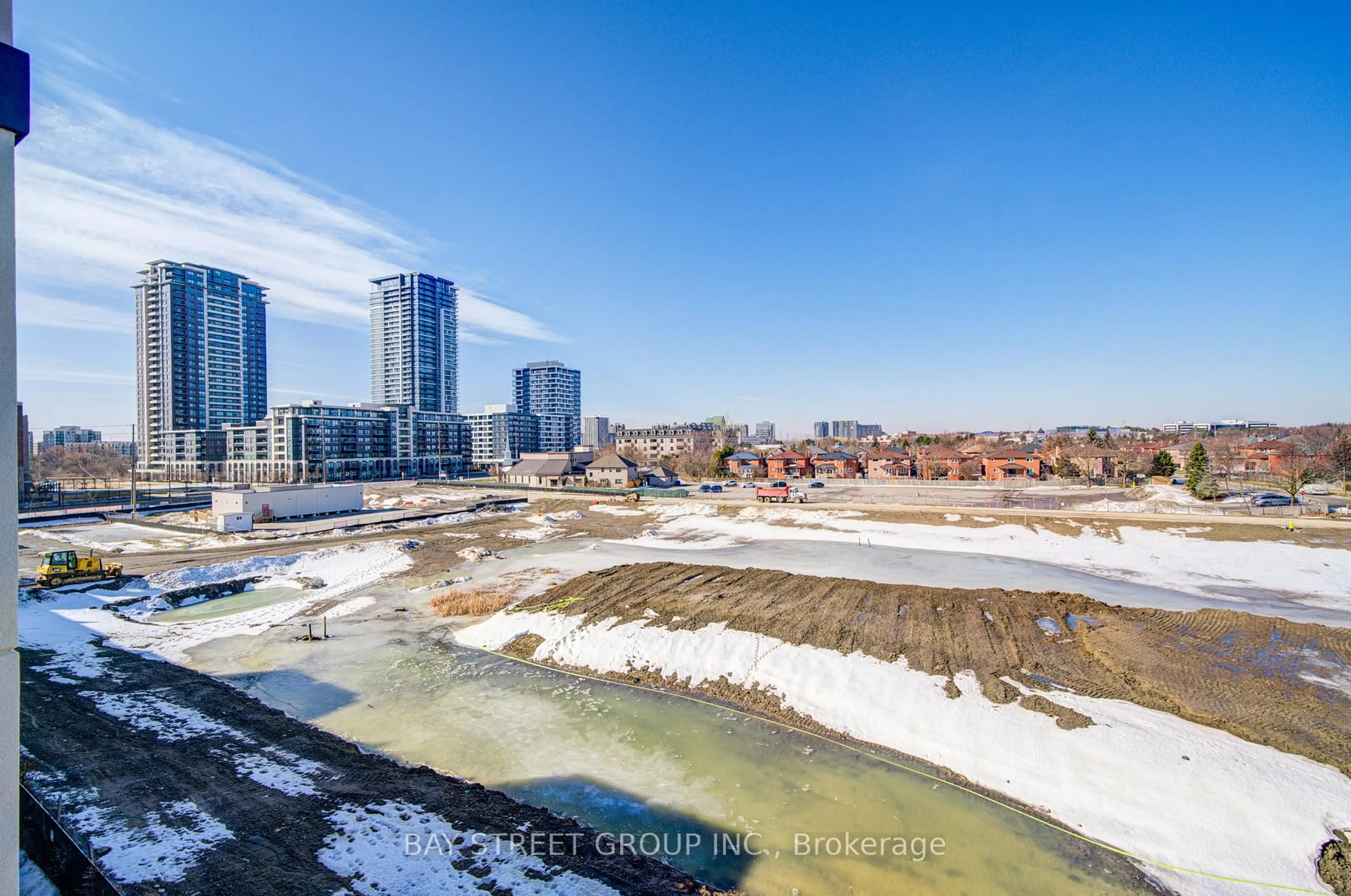 A pic from outside/outdoor area/front of a property/back of a property/a pic from drone, water/lake/river/ocean view for 6 Teasel Way, Markham Ontario L3R 9S3