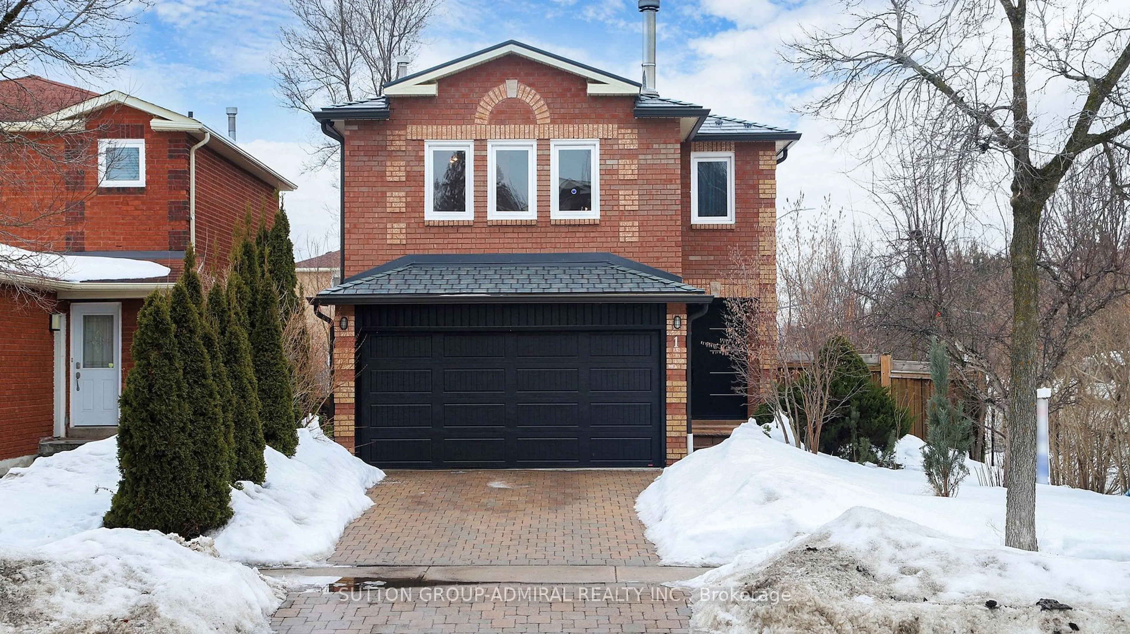 Home with brick exterior material, street for 1 Squire Dr, Richmond Hill Ontario L4S 1C4