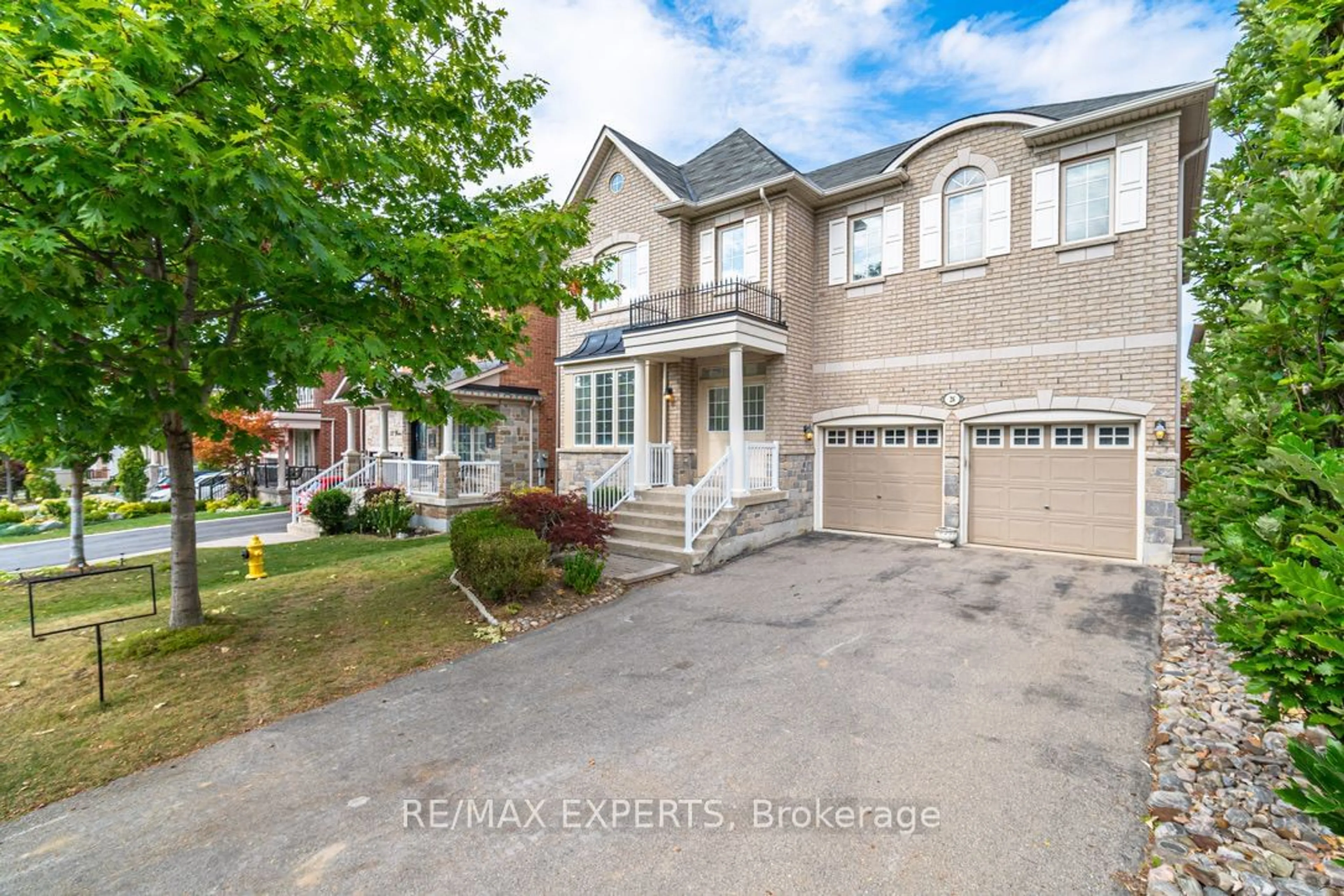 Home with brick exterior material, street for 26 Bosco Dr, Vaughan Ontario L4H 0L9