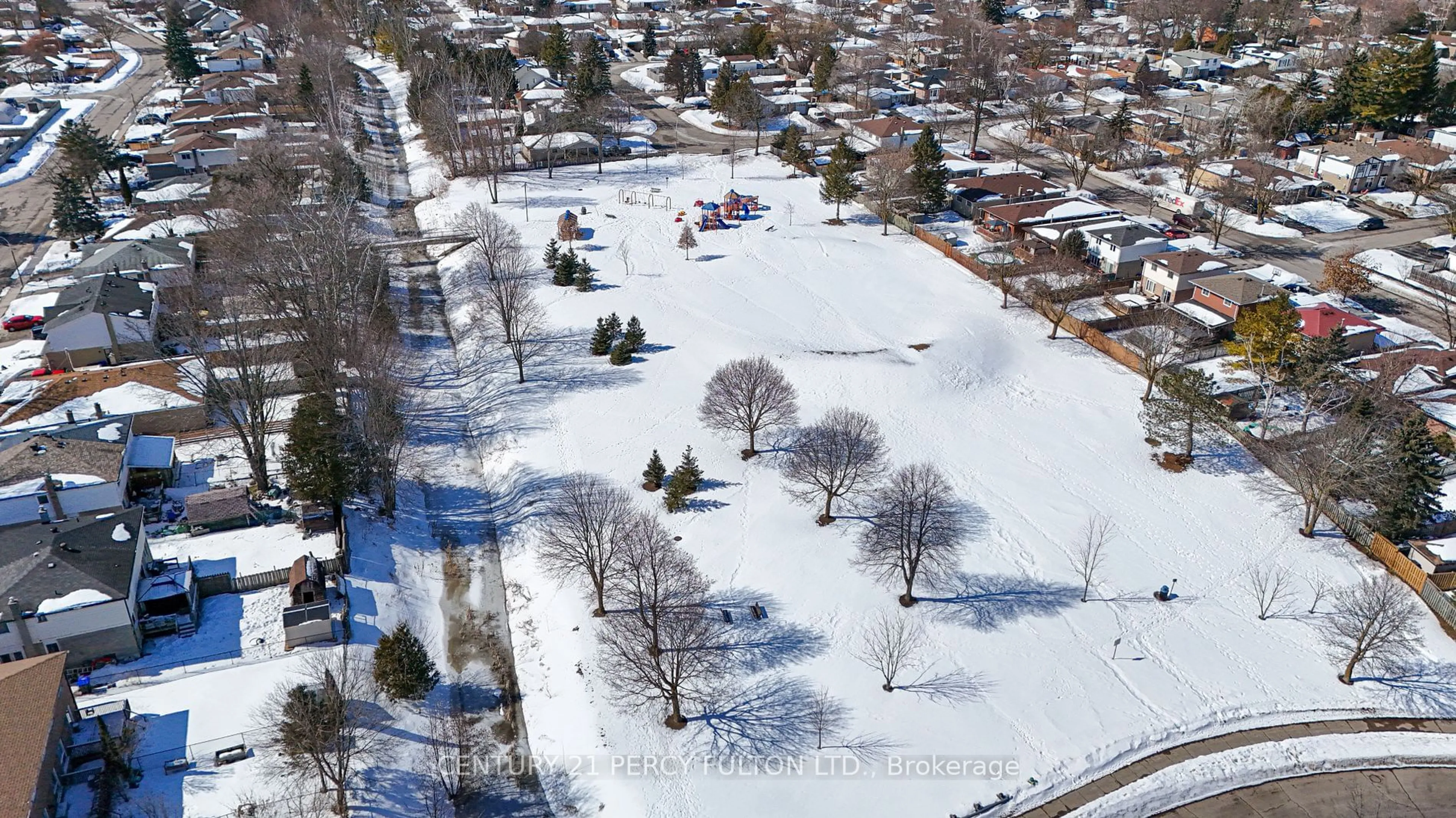 A pic from outside/outdoor area/front of a property/back of a property/a pic from drone, street for 84 Anderson Rd, New Tecumseth Ontario L9R 0B2