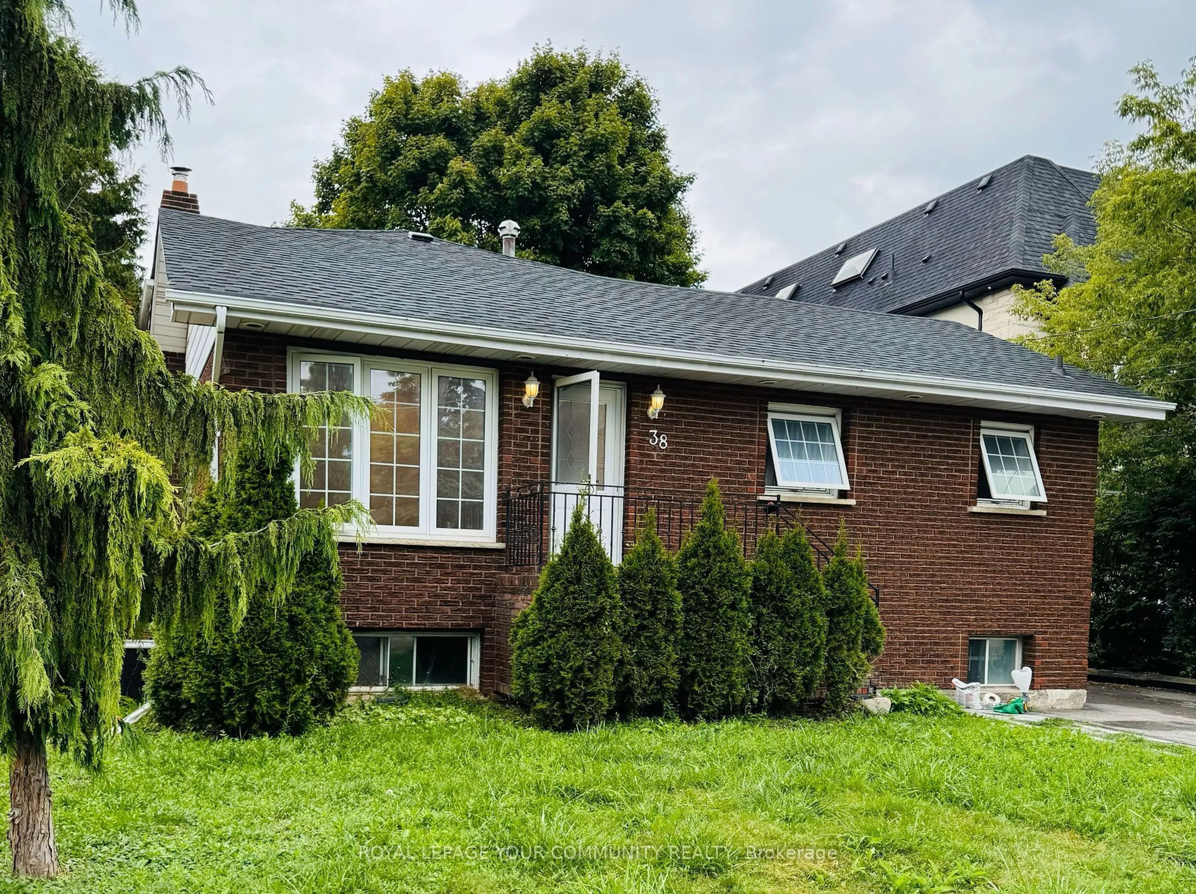 Home with brick exterior material, street for 38 George St, Richmond Hill Ontario L4E 2W3