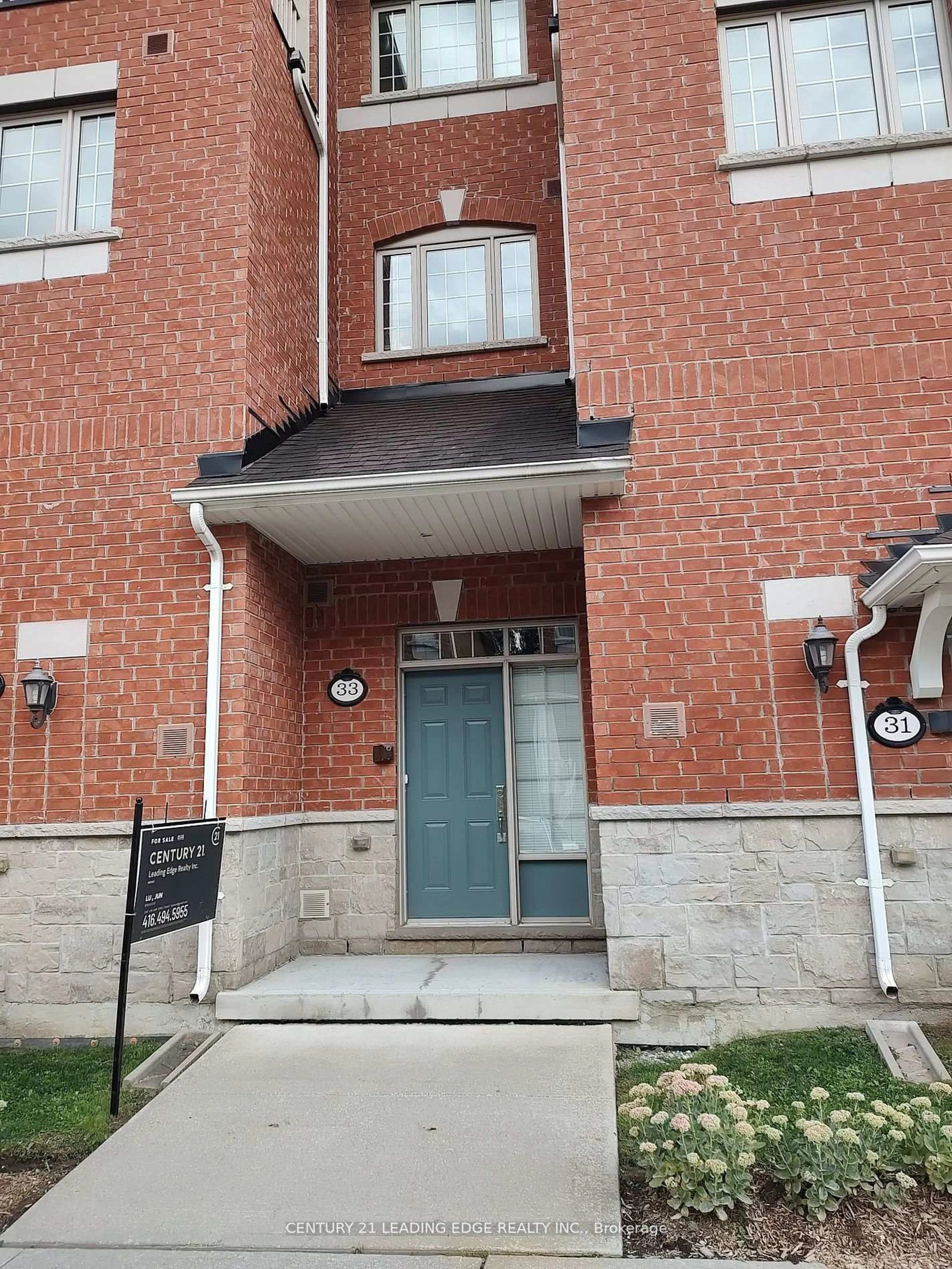 Home with brick exterior material, street for 33 Ormerod Lane, Richmond Hill Ontario L4S 0G3