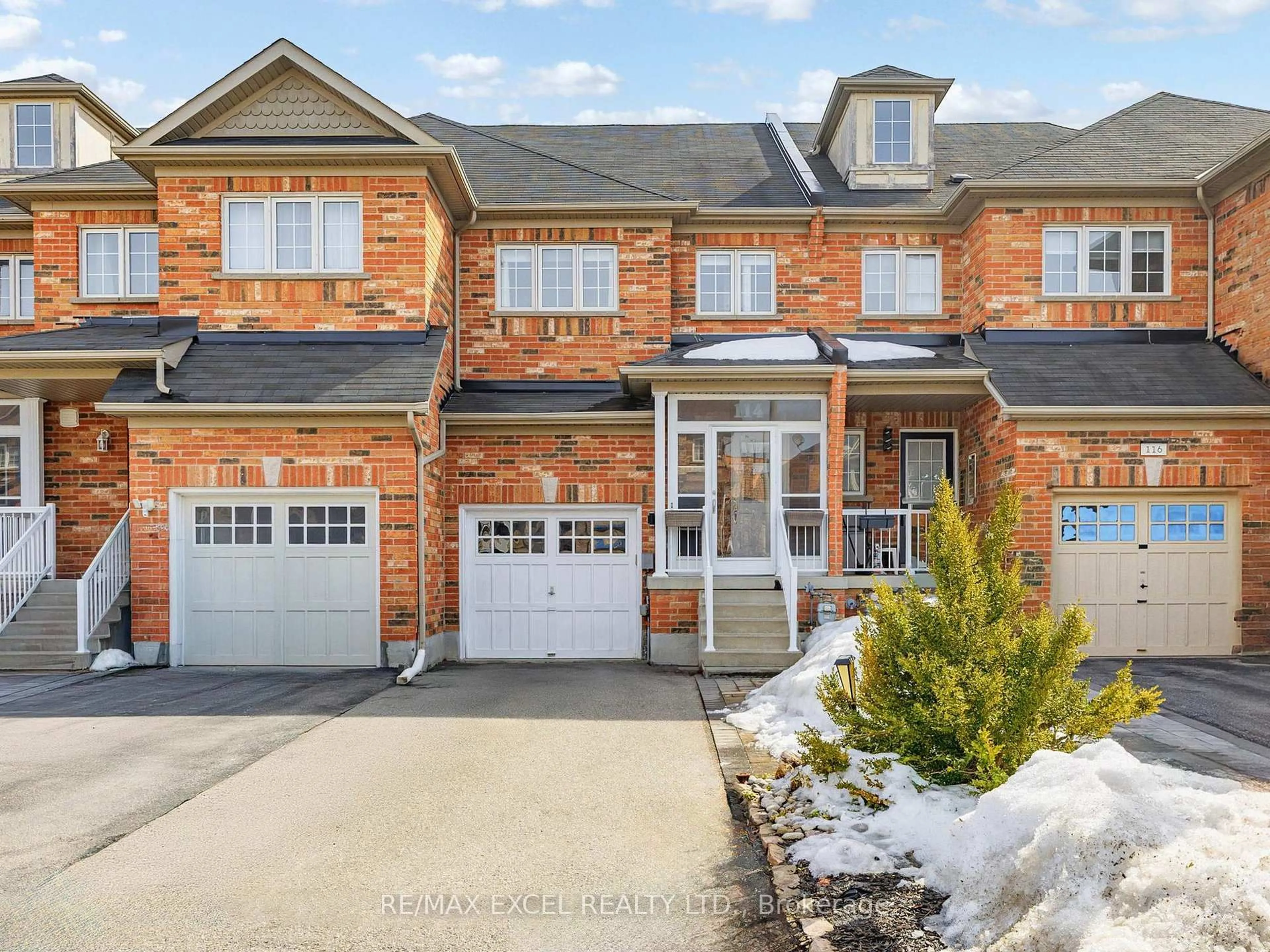 Home with brick exterior material, street for 114 Amulet Cres, Richmond Hill Ontario L4S 2V9