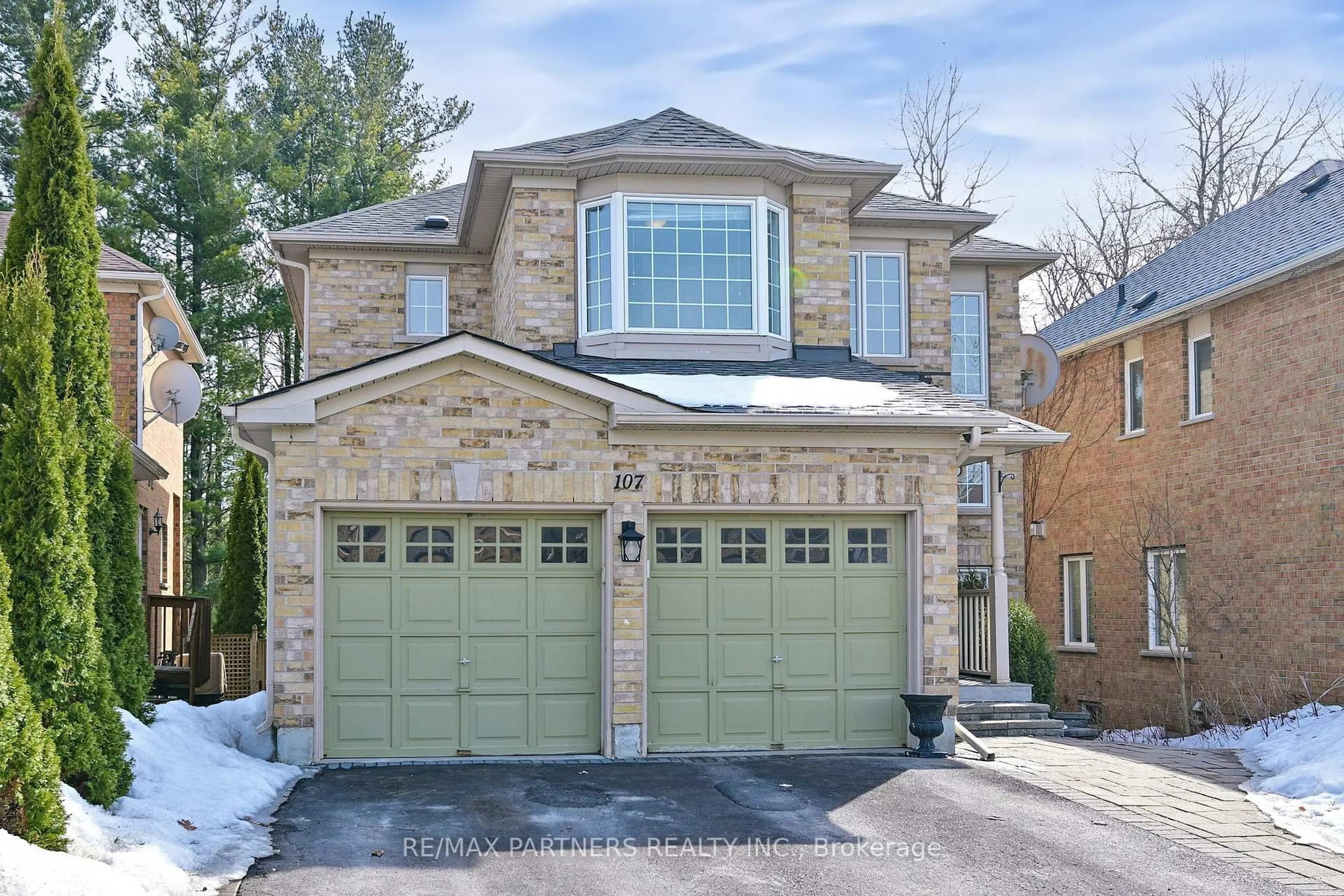 Home with brick exterior material, street for 107 WORTHINGTON Ave, Richmond Hill Ontario L4E 3Z6