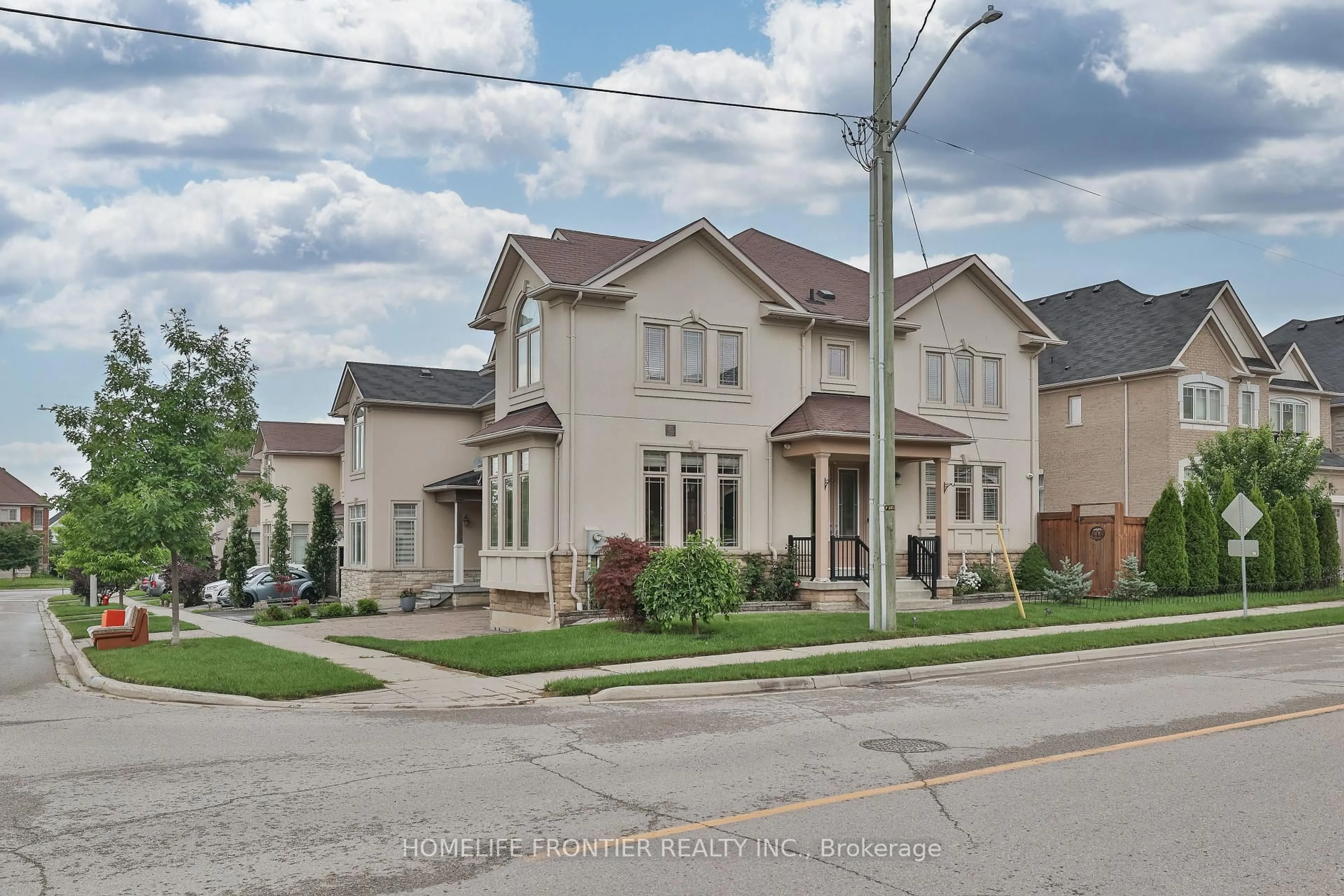 Home with brick exterior material, street for 3 Pavarotti St, Richmond Hill Ontario L4E 0R5