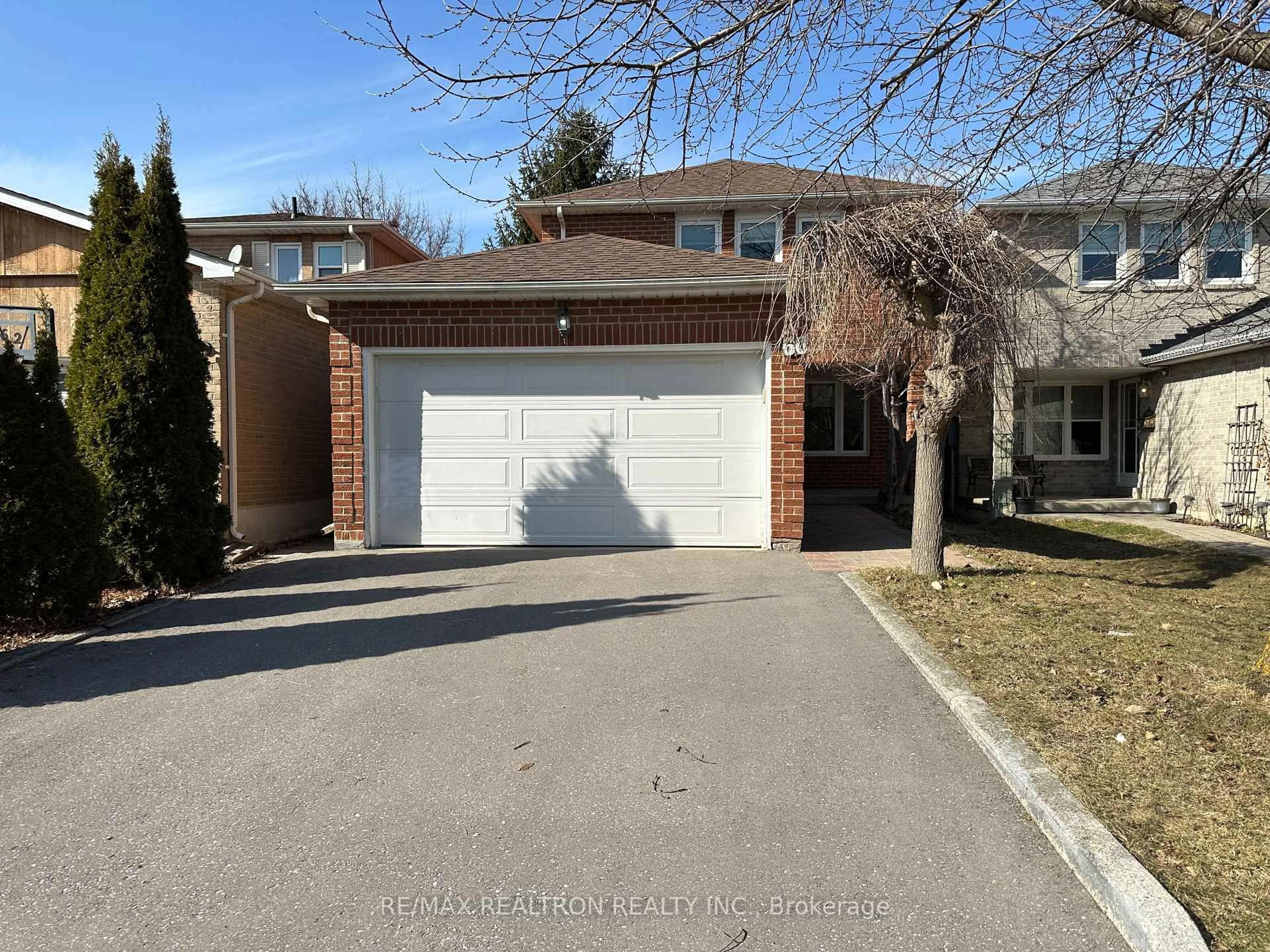 Unknown for 60 Lund St, Richmond Hill Ontario L4C 5V7