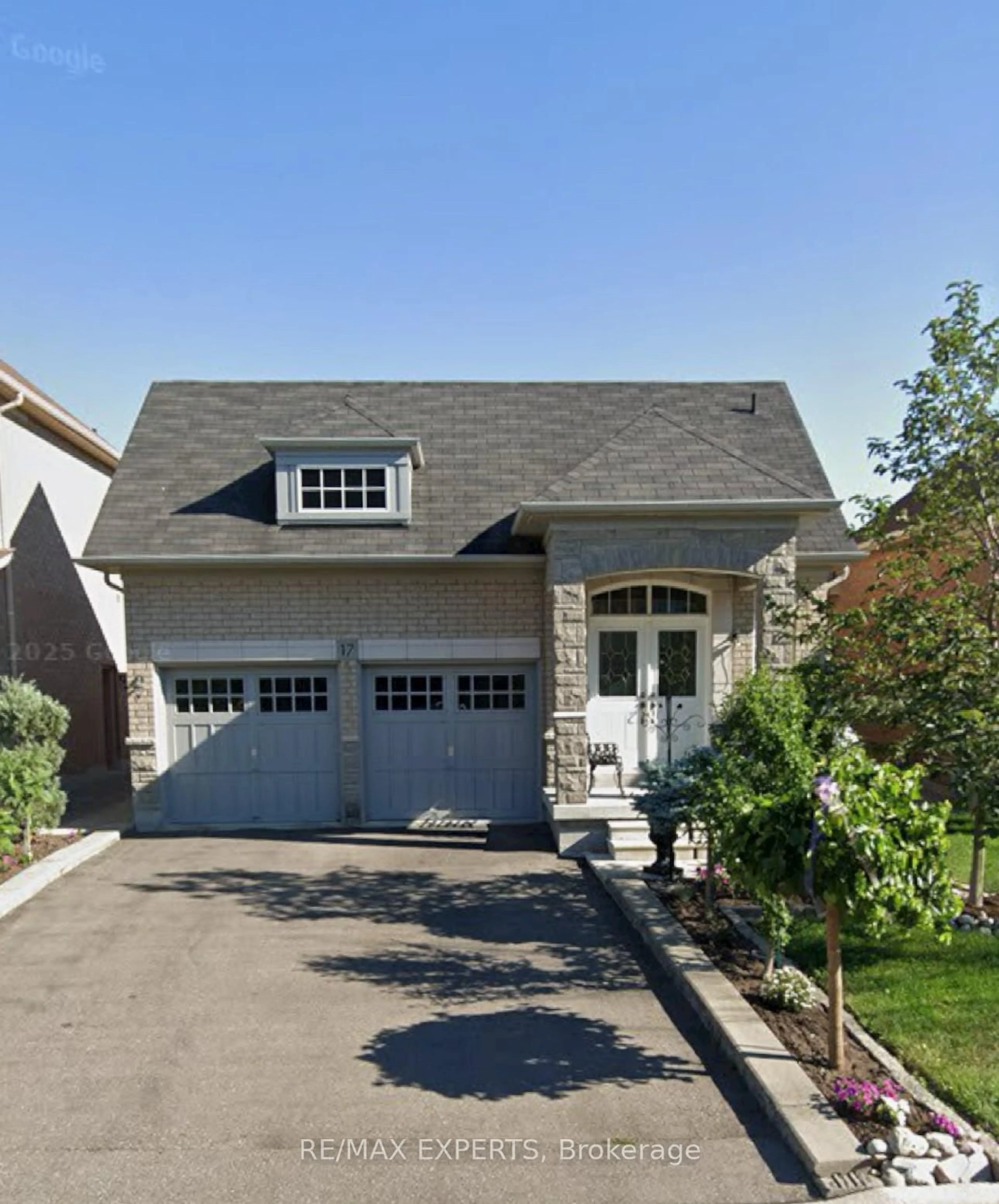 Home with brick exterior material, street for 17 Stark Cres, Vaughan Ontario L4H 0J3