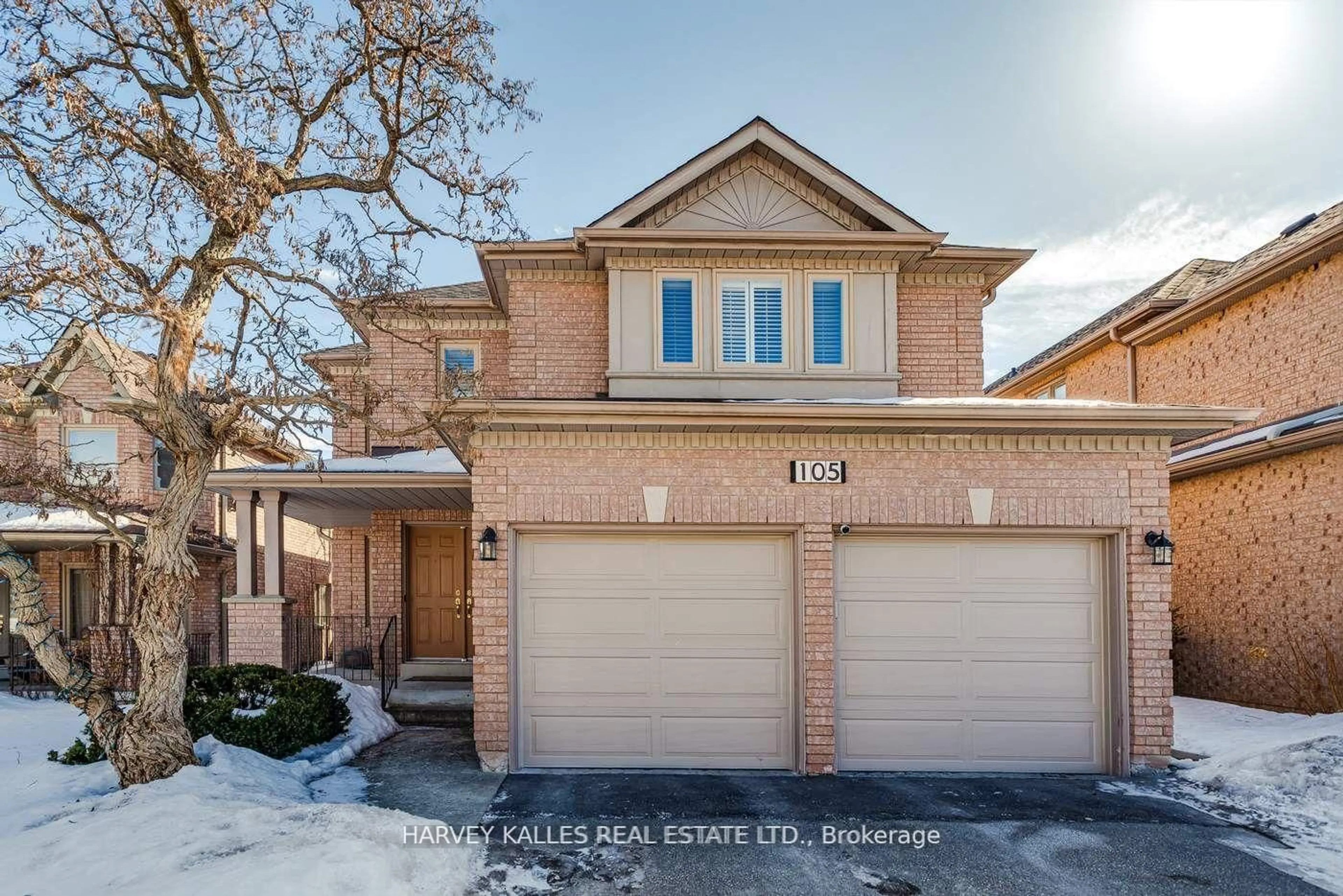 Home with brick exterior material, street for 105 Sweet Water Cres, Richmond Hill Ontario L4S 2B4