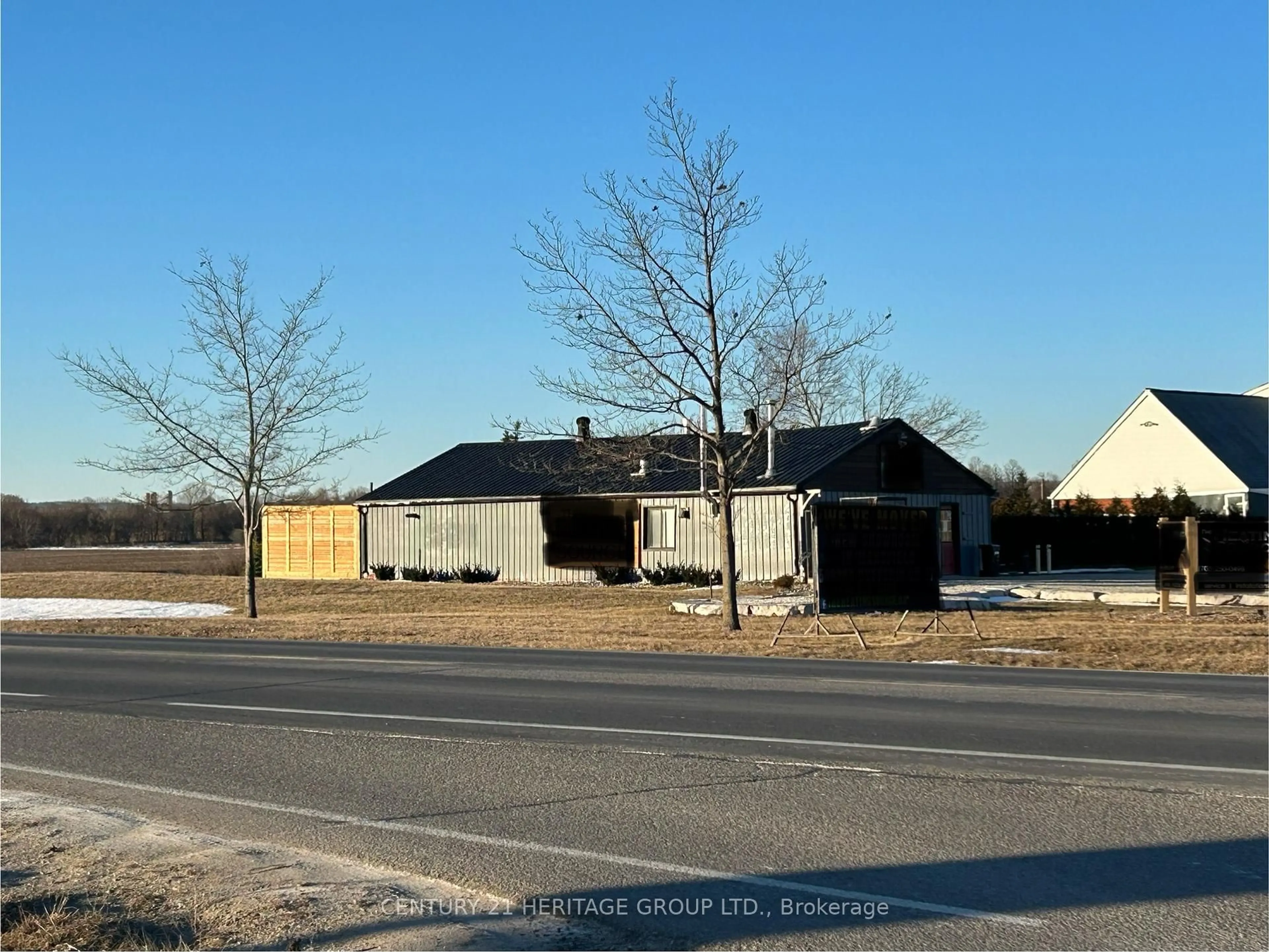 Unknown for 7927 30 Sdrd, Adjala-Tosorontio Ontario L9R 1V1