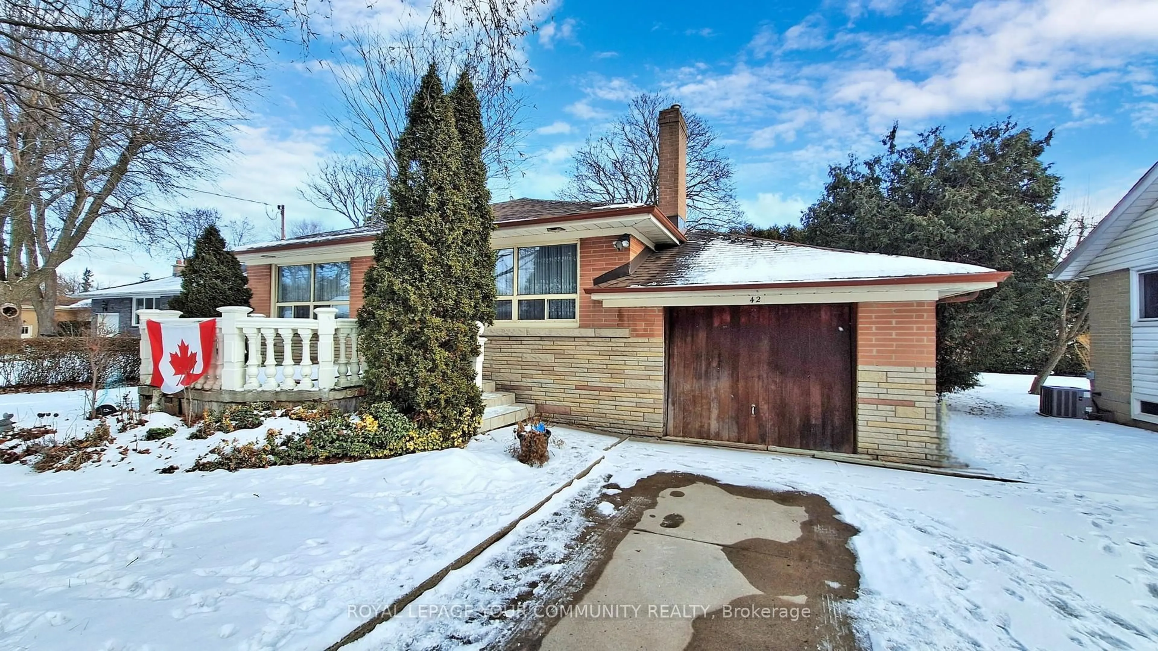 Unknown for 42 Rougecrest Dr, Markham Ontario L3P 3B6