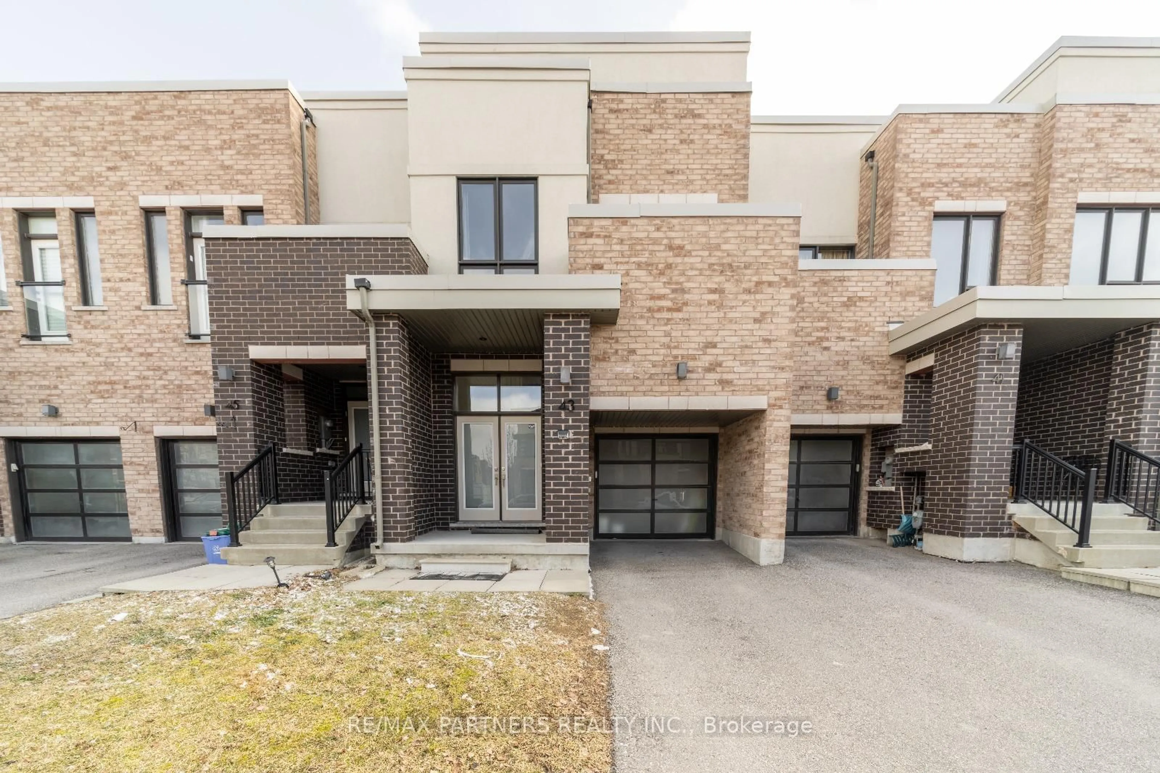 Home with brick exterior material, street for 43 Dariole Dr, Richmond Hill Ontario L4E 0Z2