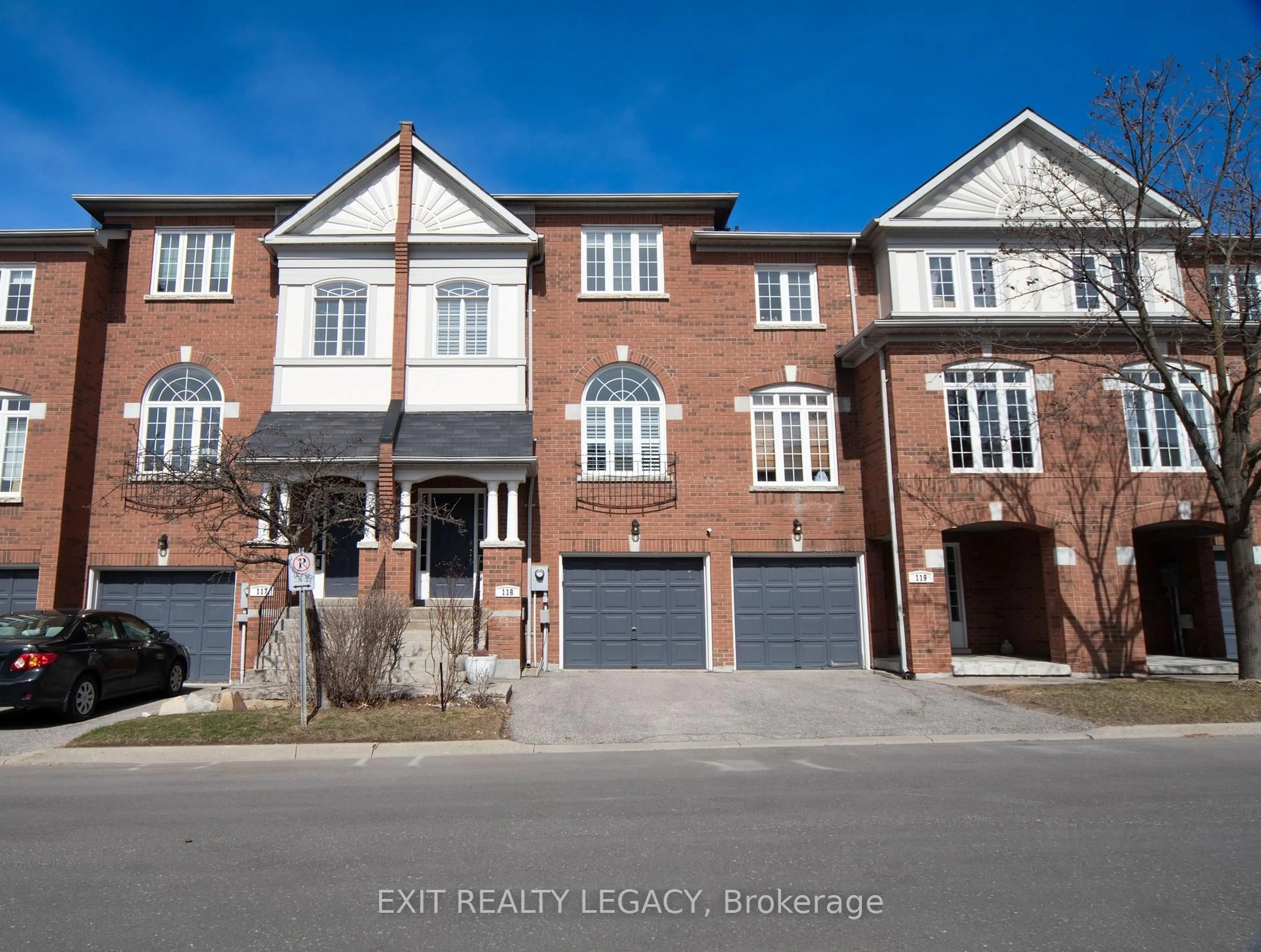 Home with brick exterior material, street for 190 Harding Blvd #118, Richmond Hill Ontario L4C 0J9