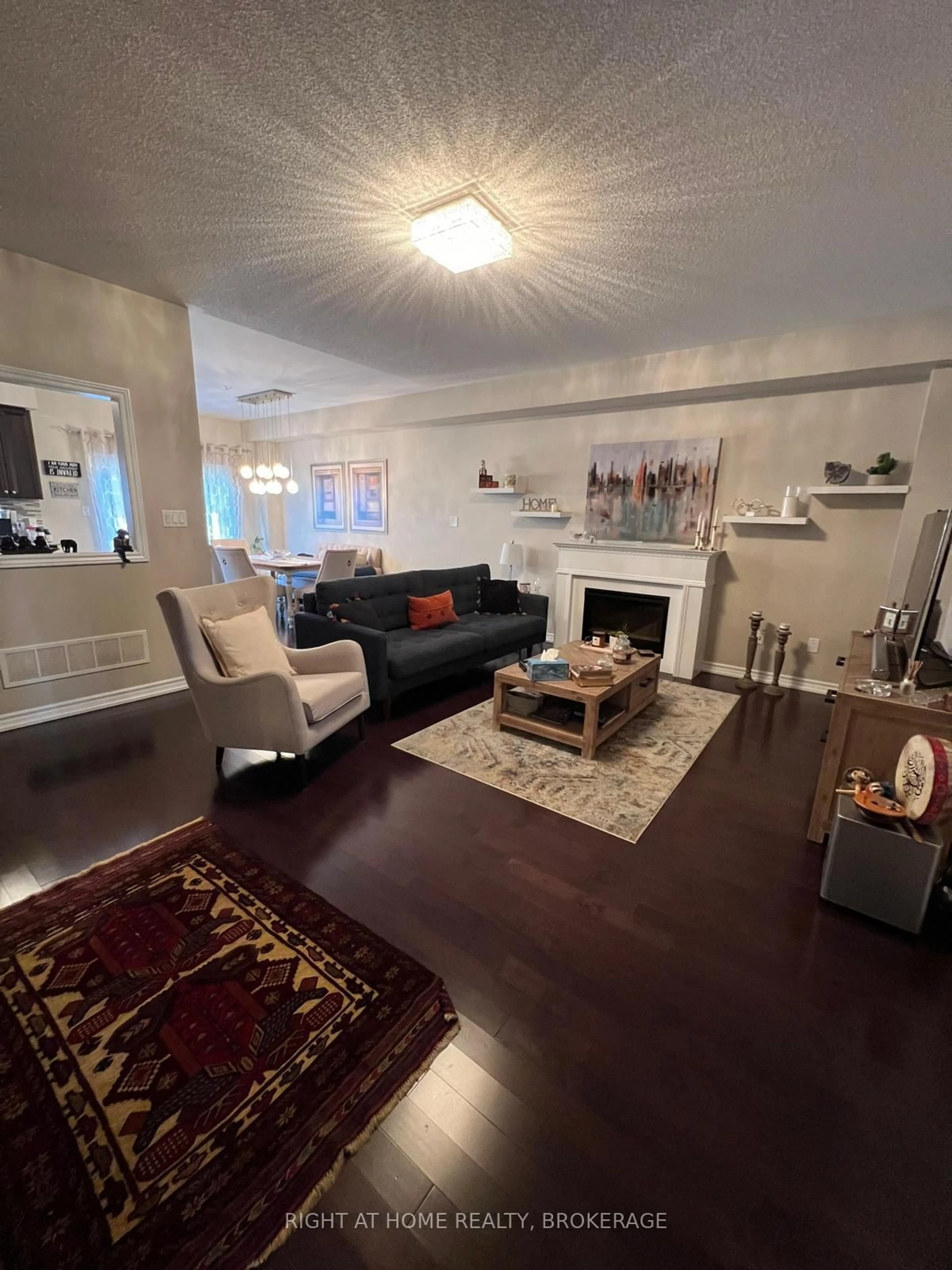 Living room with furniture, unknown for 60 Zachary Pl, Vaughan Ontario L4H 3S4