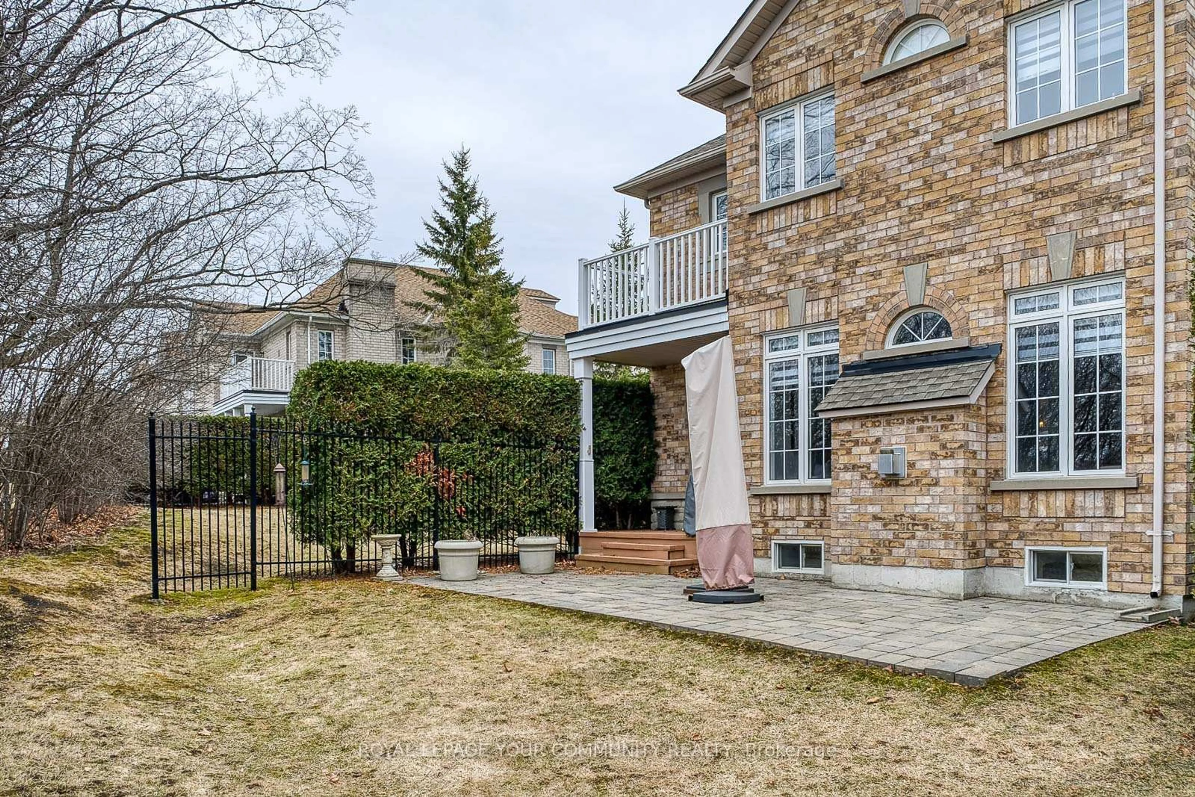 Home with brick exterior material, street for 59 Stonecliffe Cres, Aurora Ontario L4G 7Z7
