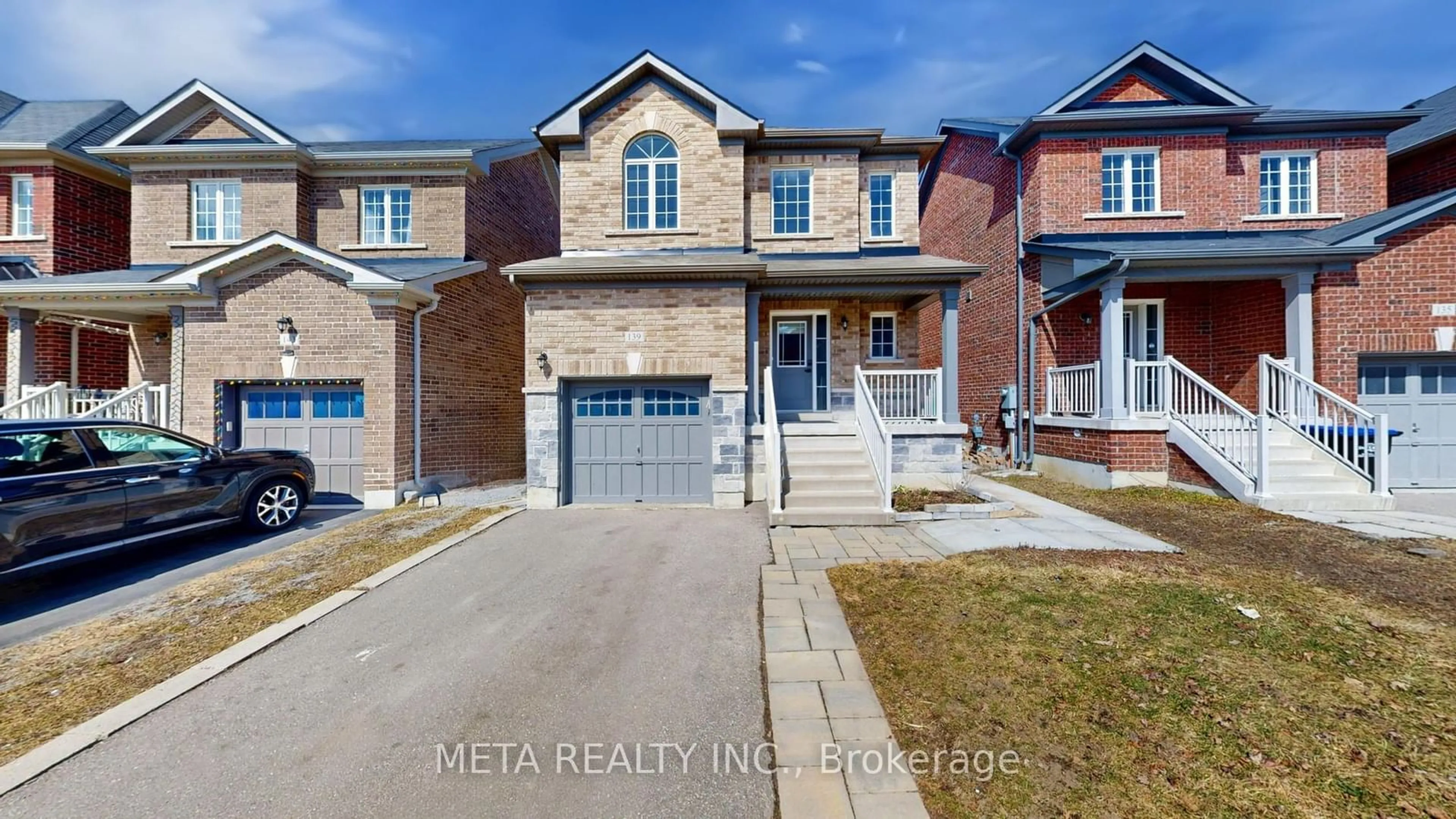 Home with brick exterior material, street for 139 Chelsea Cres, Bradford West Gwillimbury Ontario L3Z 3J6