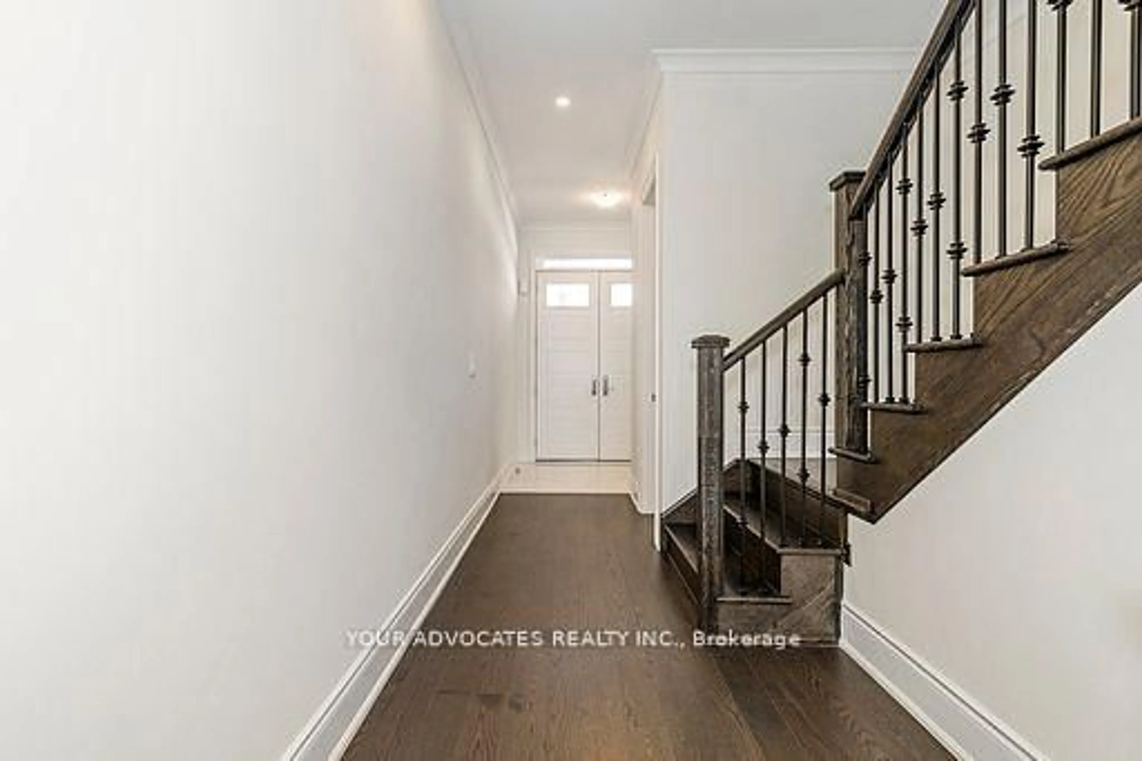 Indoor entryway for 5 Sweet Gale Crescent N/A, Richmond Hill Ontario L4E 1J9