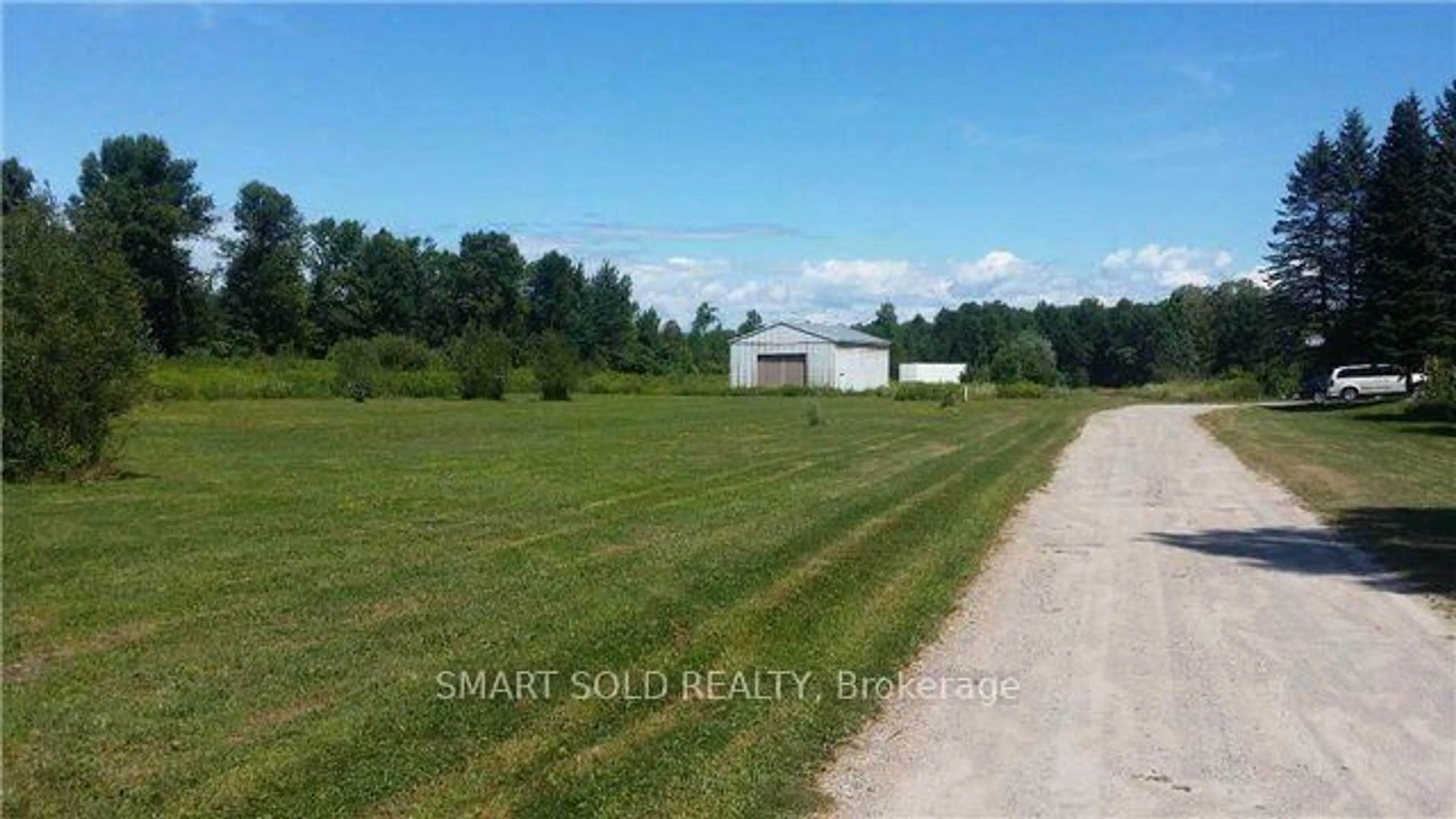 Shed for 2849 Clarkesville St, Innisfil Ontario L9S 2J1