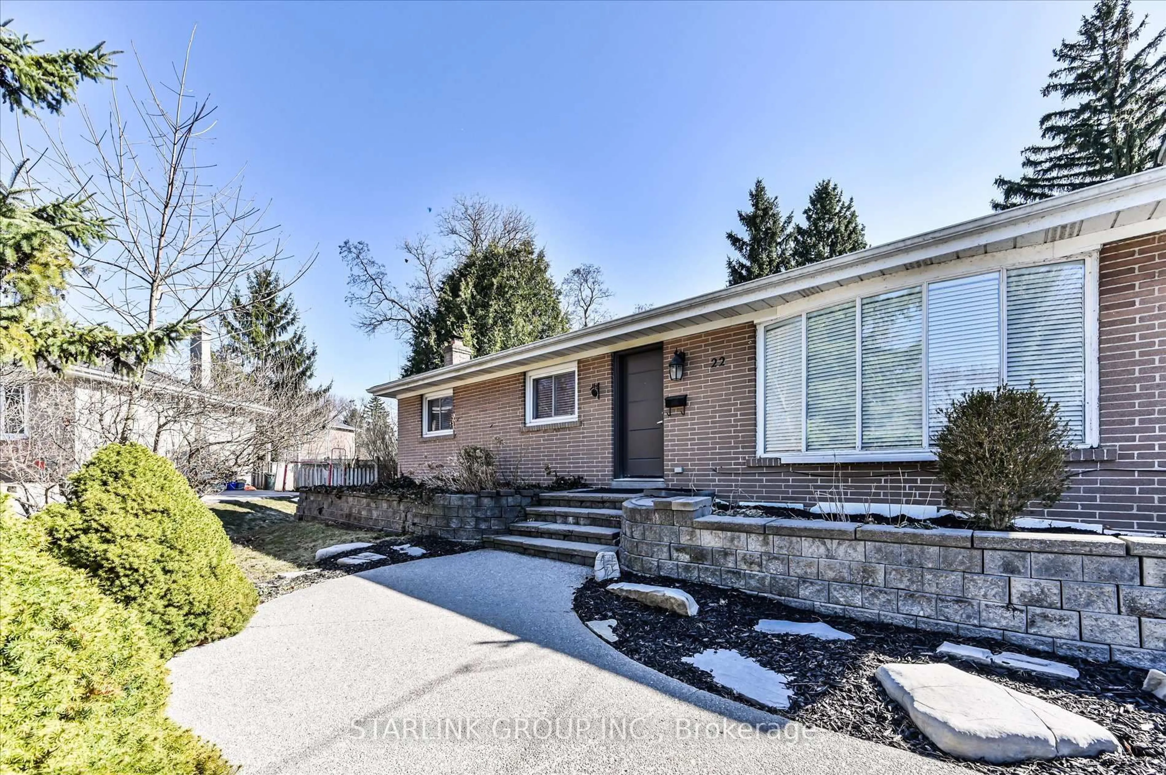 Home with brick exterior material, street for 22 Winlaw Pl, Markham Ontario L3P 2C6