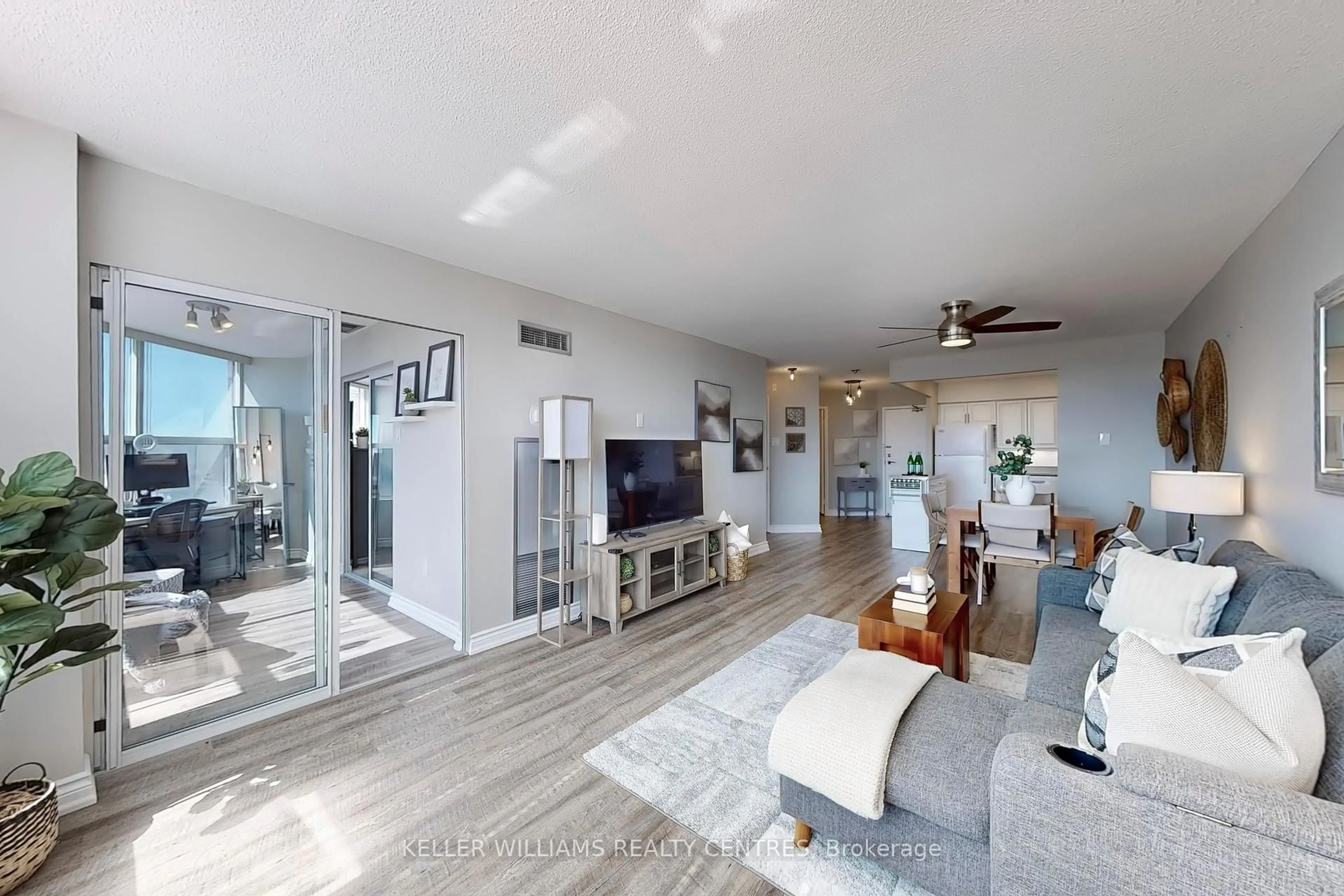 Living room with furniture, unknown for 250 Davis Dr #1003, Newmarket Ontario L3Y 7T7