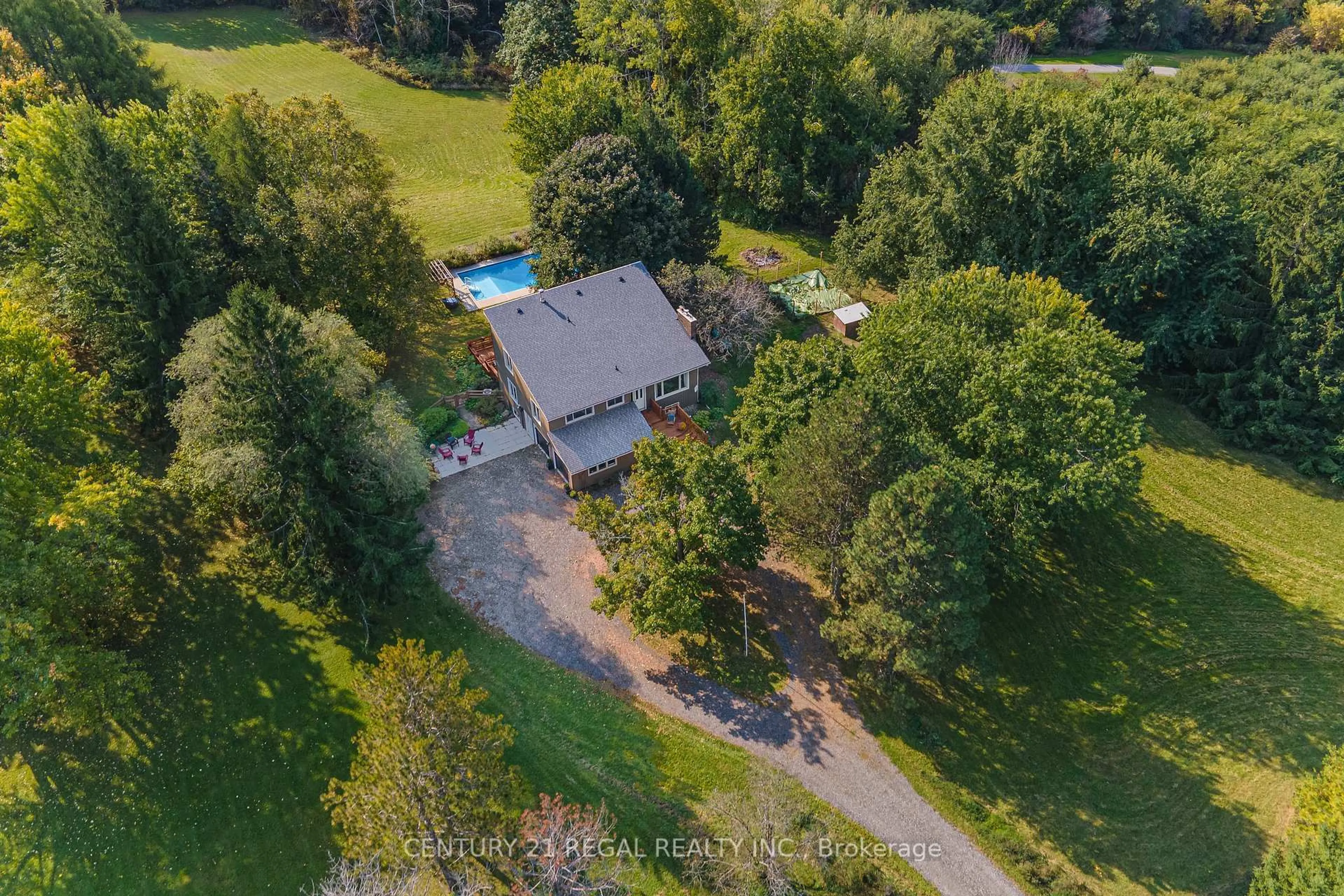 A pic from outside/outdoor area/front of a property/back of a property/a pic from drone, water/lake/river/ocean view for 6171 7th Line, New Tecumseth Ontario L0G 1A0