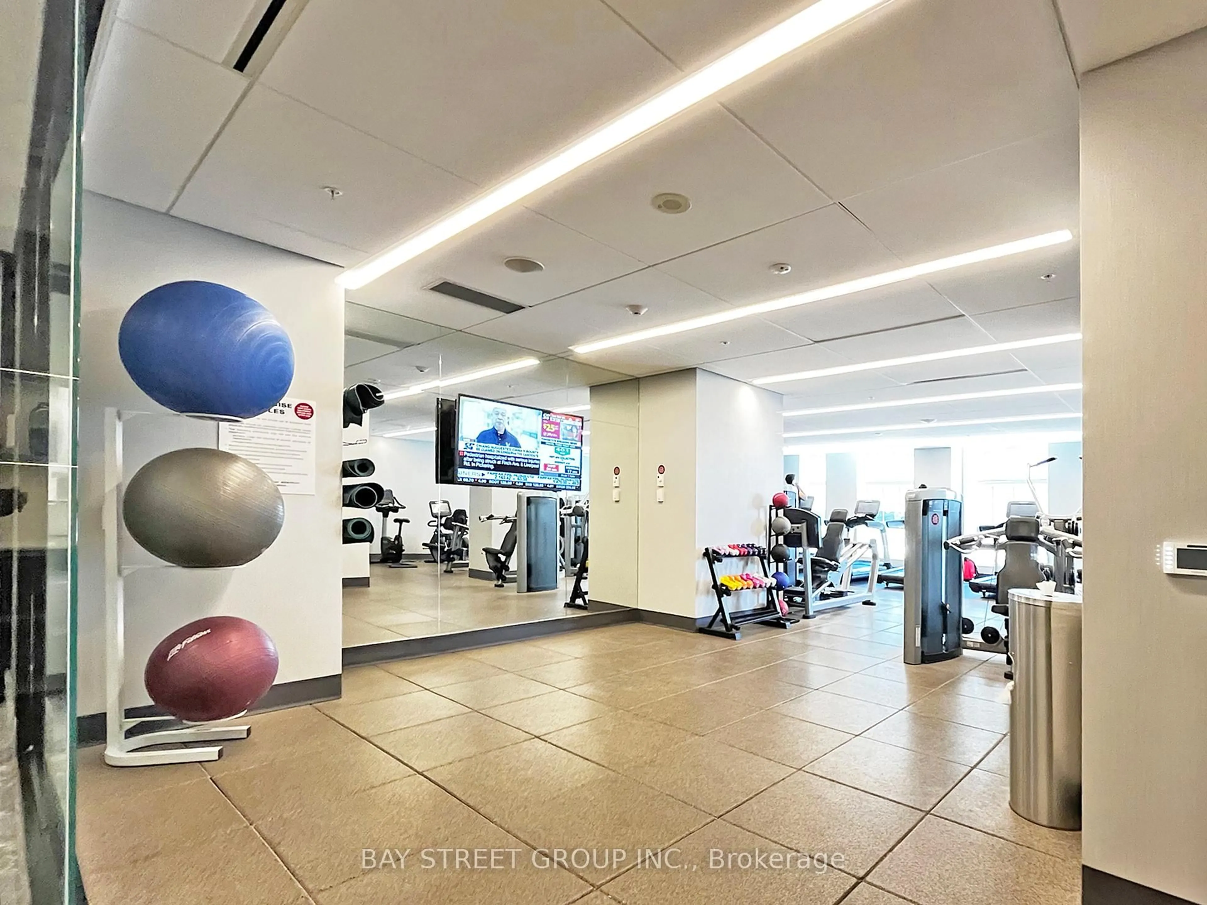 Gym or fitness room for 180 Enterprise Blvd #402, Markham Ontario L6G 0G4