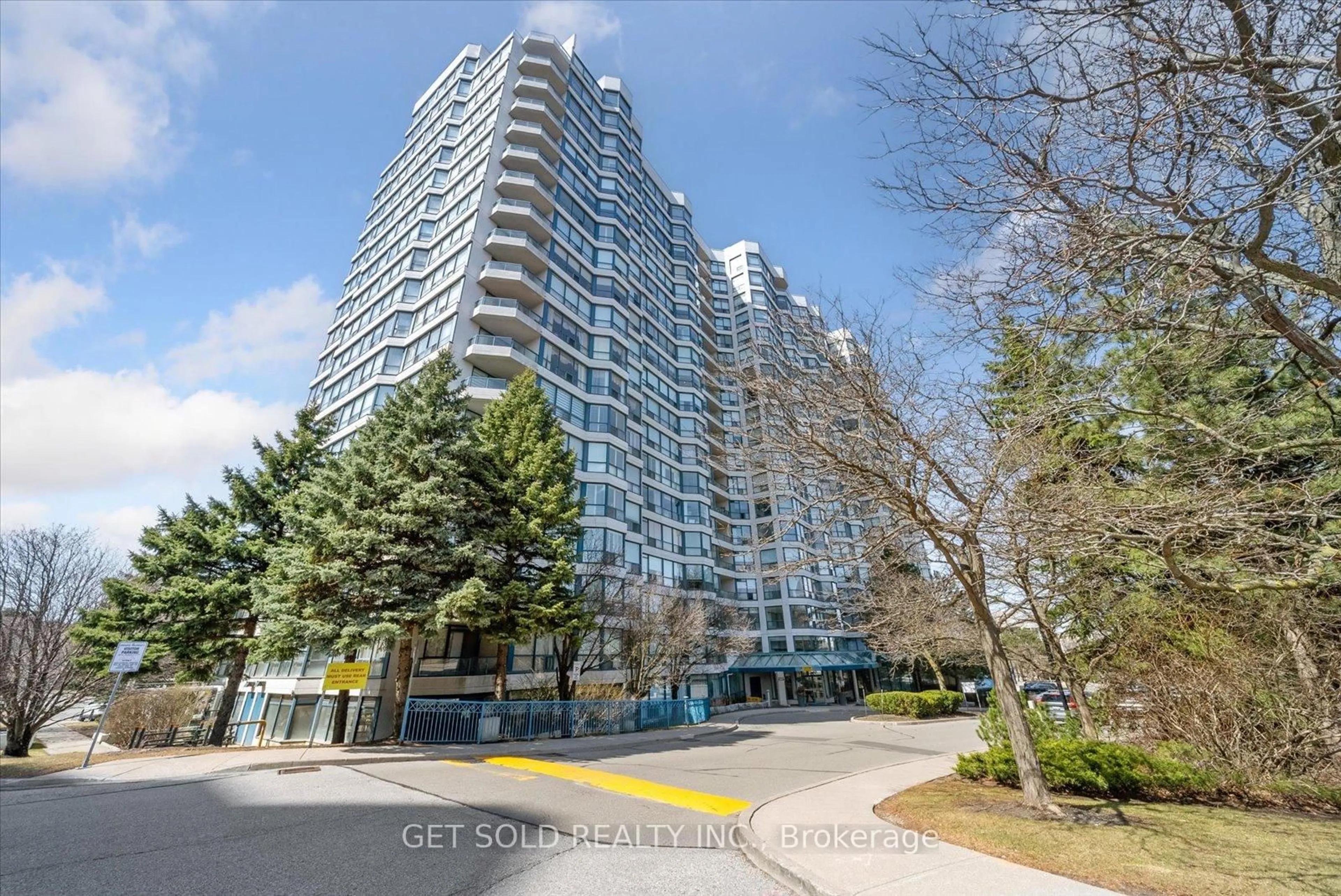 Unknown for 7300 Yonge St #1108, Vaughan Ontario L4J 7Y5