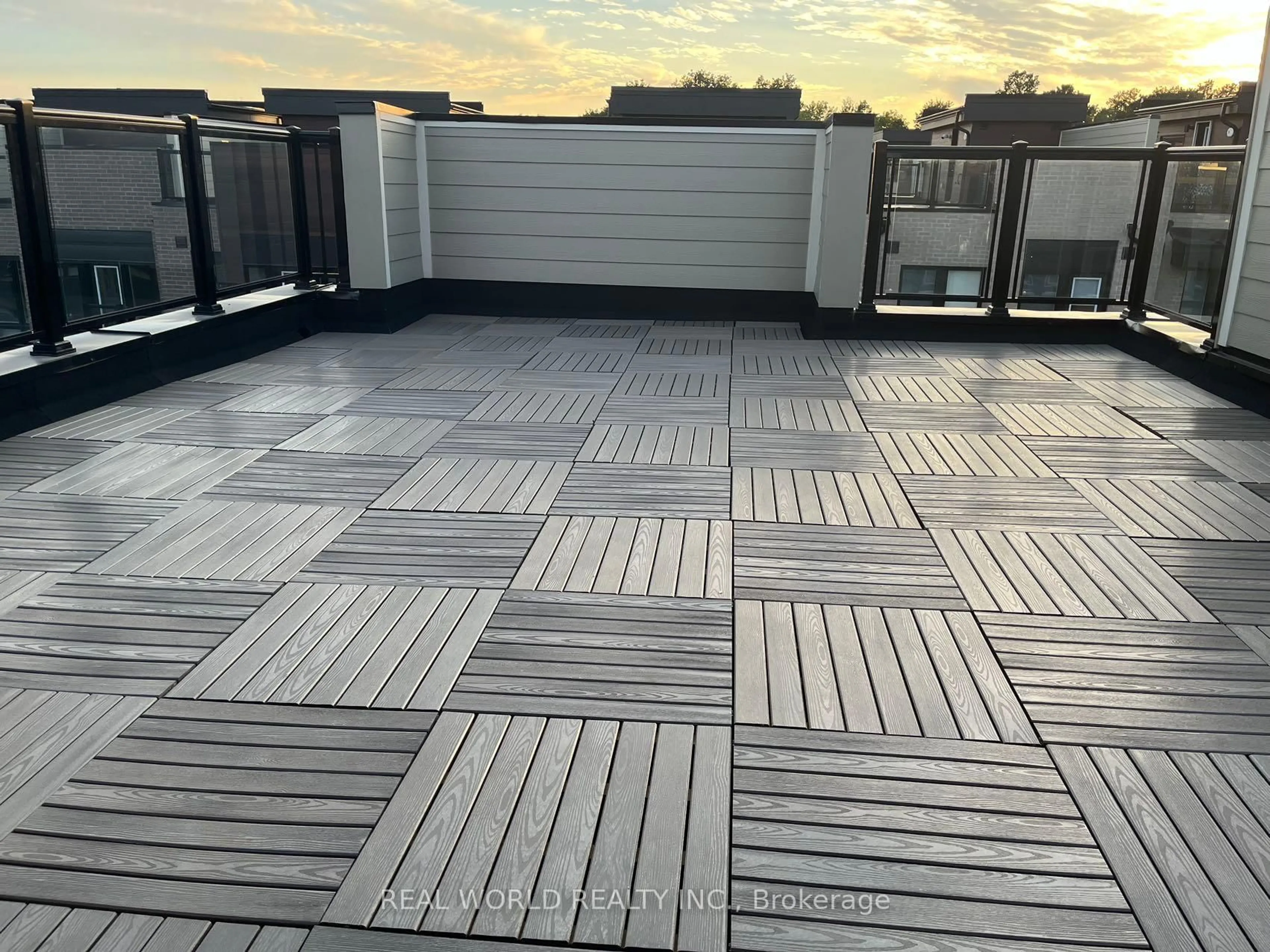 Patio, city buildings view from balcony for 48 Credit Lane, Richmond Hill Ontario L4E 1G9