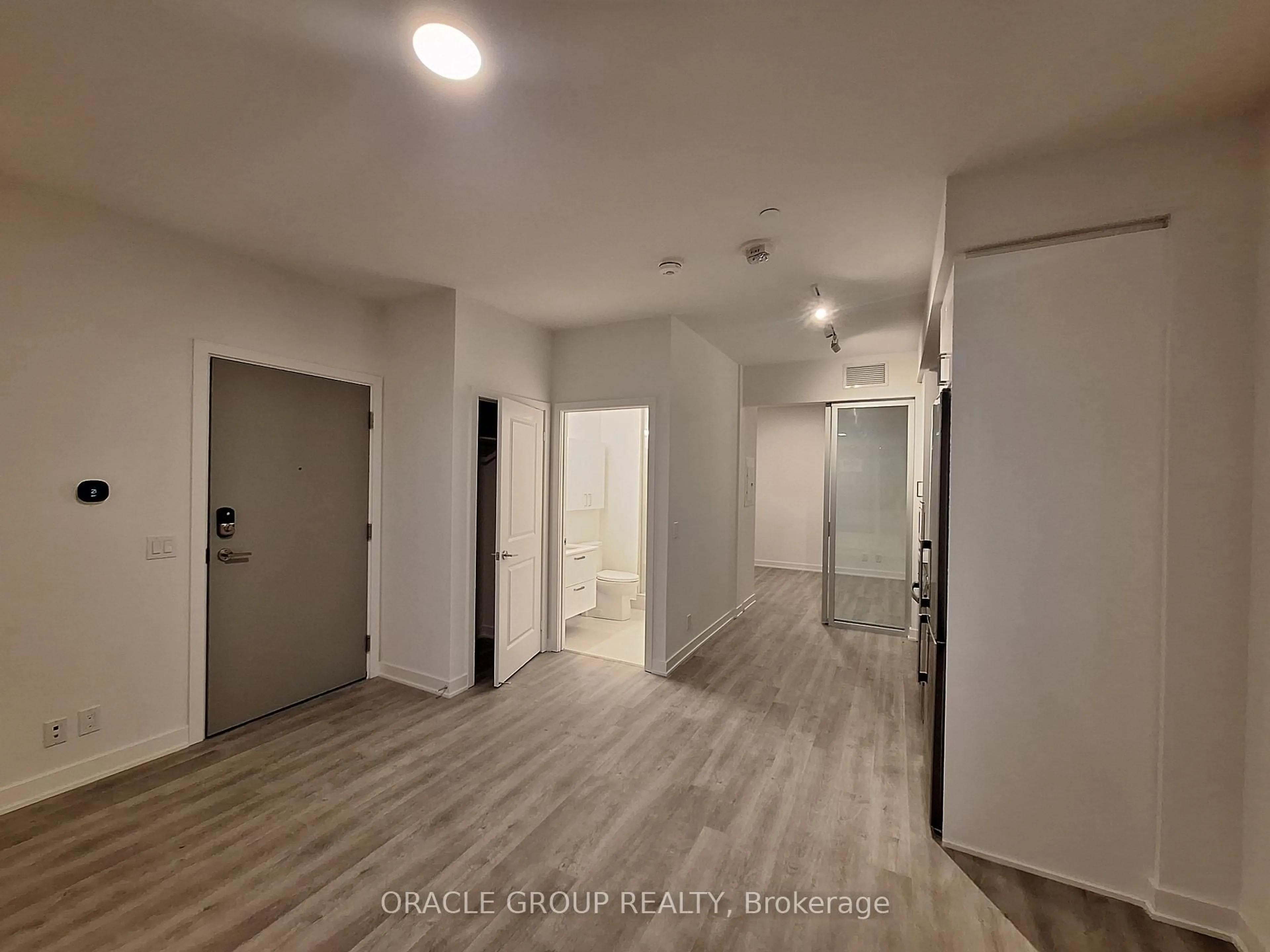 A pic of a room for 30 Upper Mall Way #A-201, Vaughan Ontario L4J 0L7