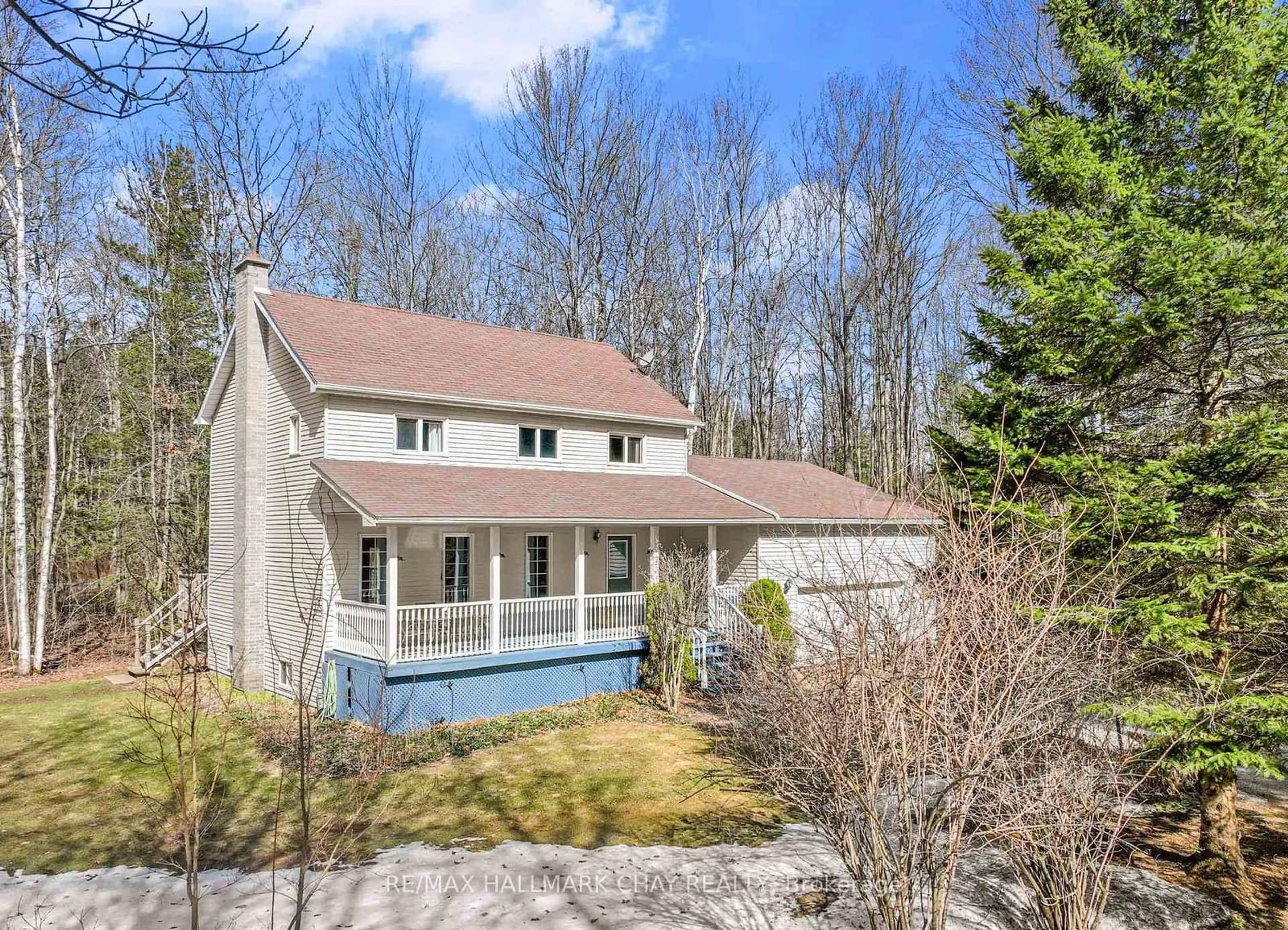 A pic from outside/outdoor area/front of a property/back of a property/a pic from drone, unknown for 2 Trillium Tr, Adjala-Tosorontio Ontario L0M 1J0