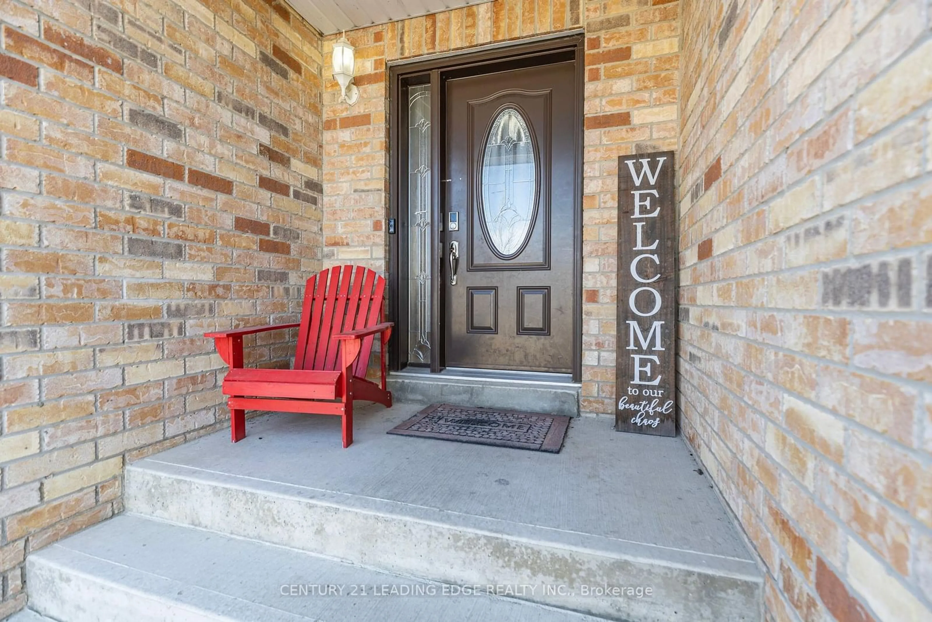 Indoor entryway for 77 Maplewood Ave, Brock Ontario L0K 1A0