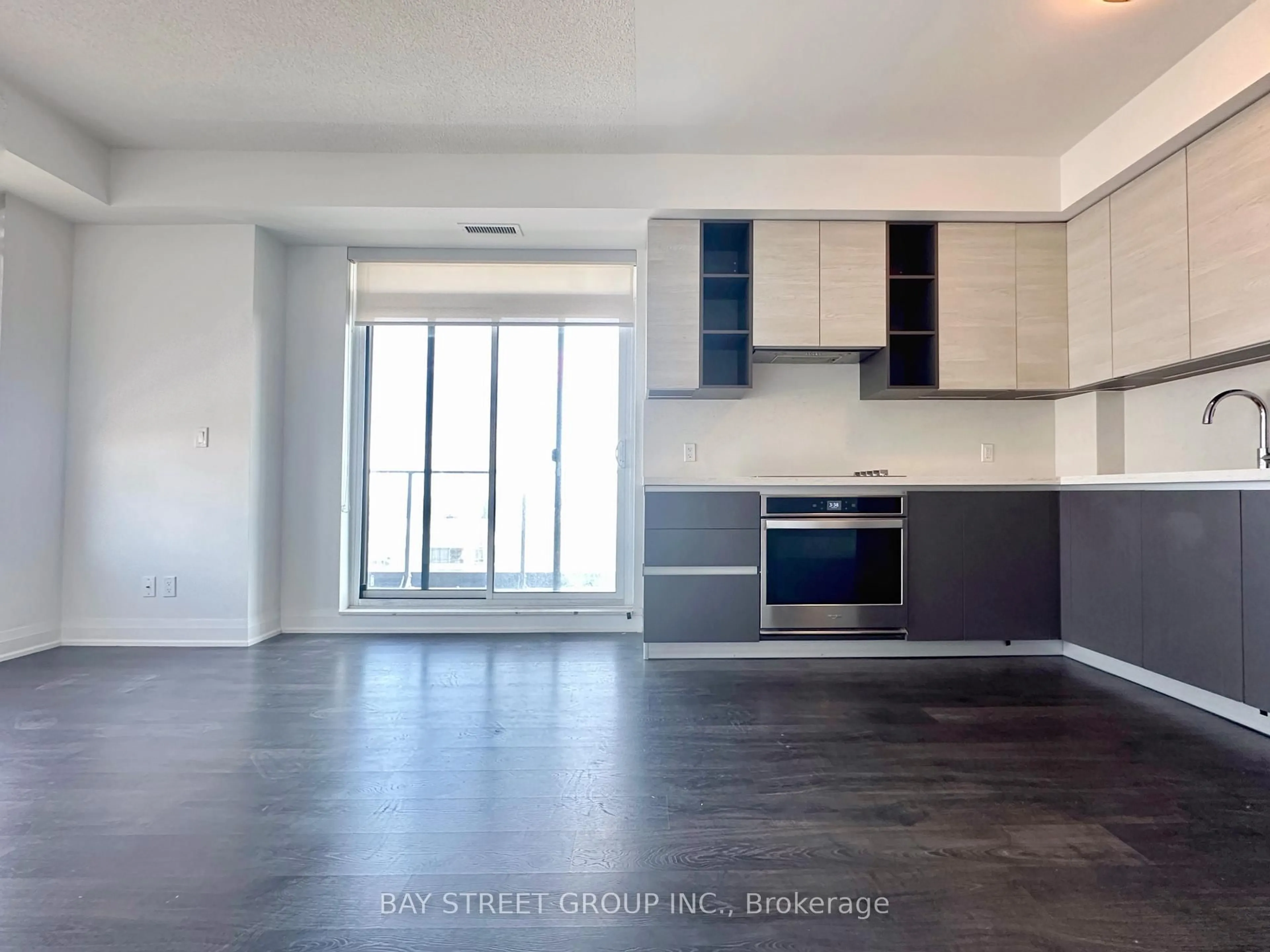 Open concept kitchen, unknown for 398 Highway 7 N/A #1606, Richmond Hill Ontario L4B 1A7