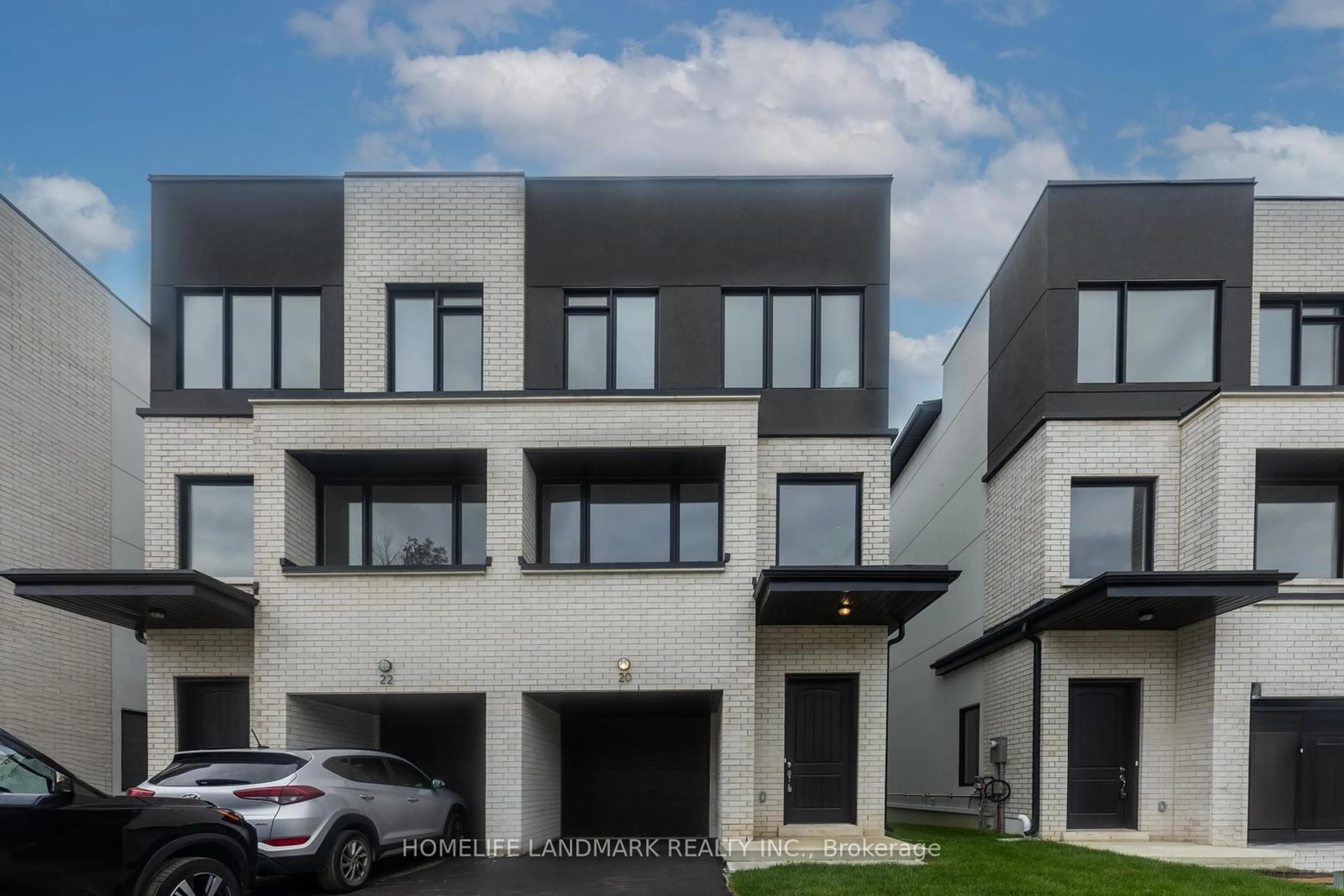 Unknown for 20 Persica St, Richmond Hill Ontario L4E 1L3