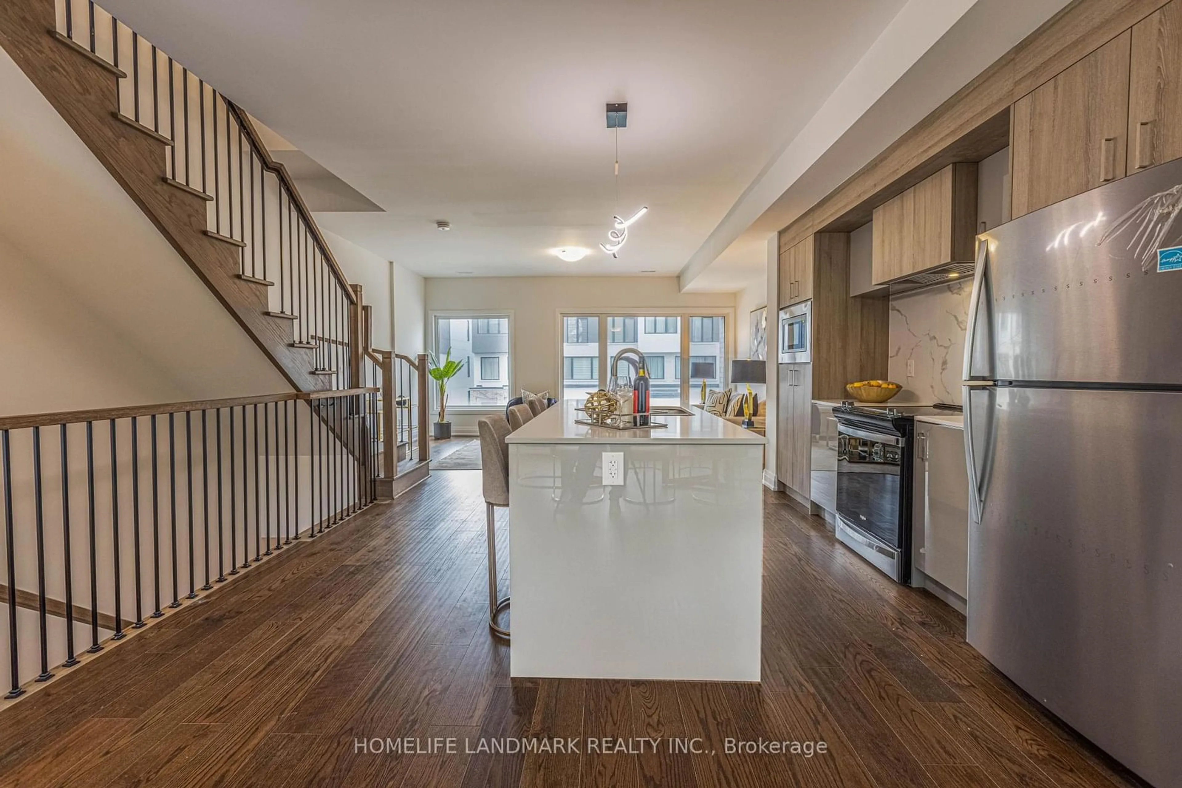 Open concept kitchen, unknown for 20 Persica St, Richmond Hill Ontario L4E 1L3