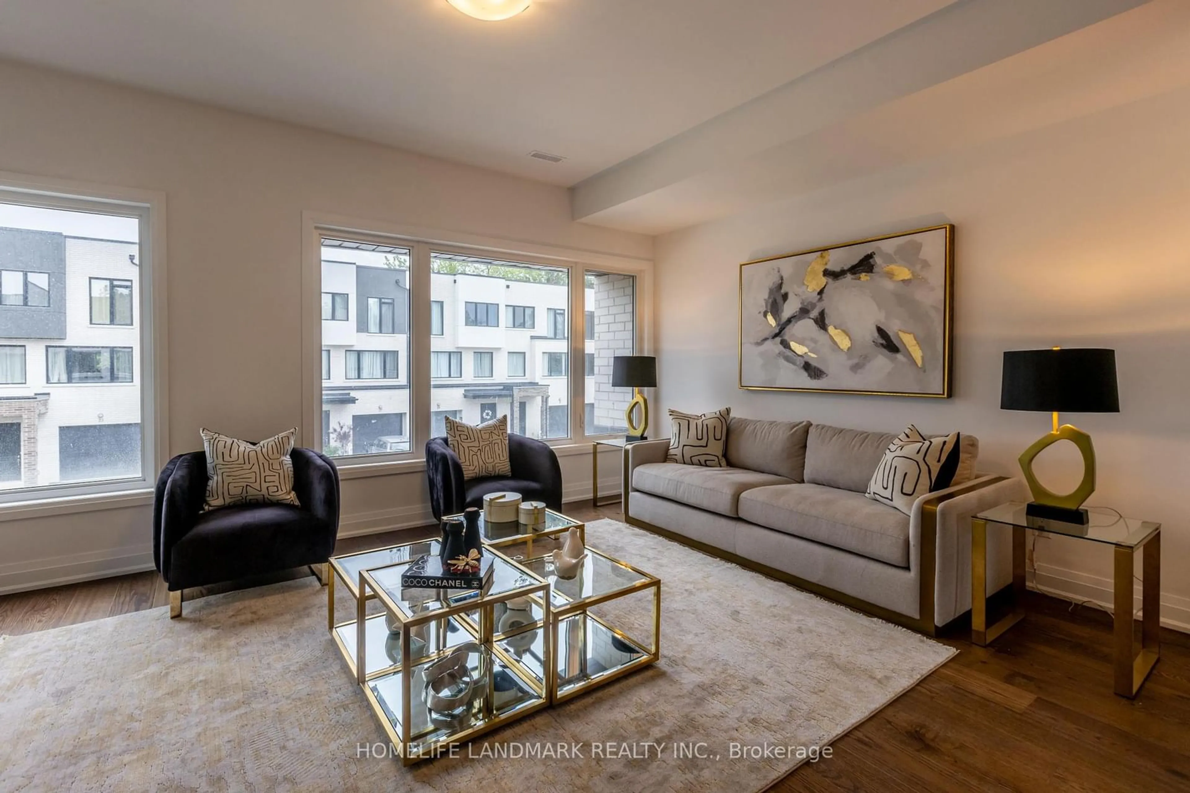 Living room with furniture, unknown for 20 Persica St, Richmond Hill Ontario L4E 1L3