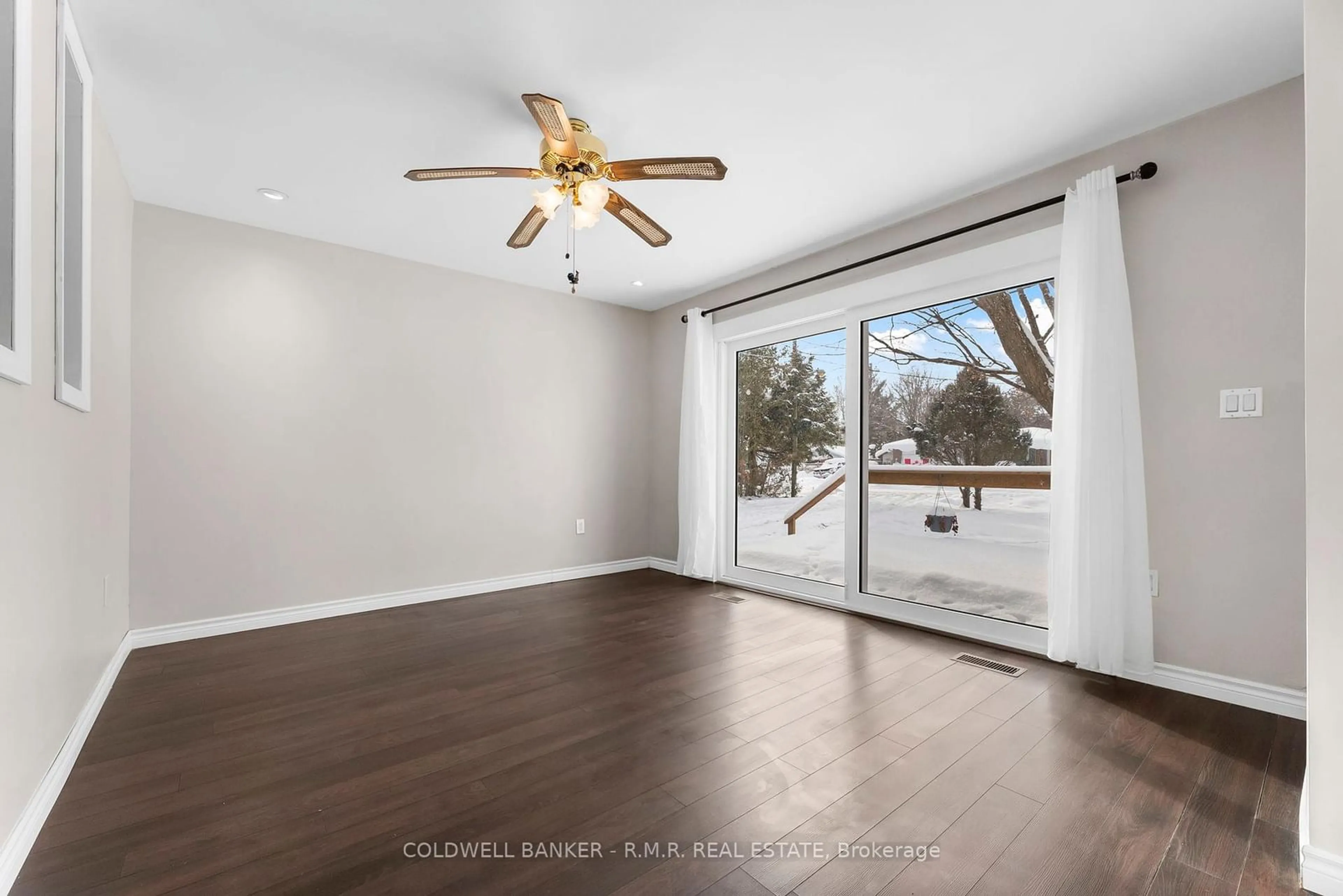 A pic of a room for 15 Hazel St, Brock Ontario L0K 1A0