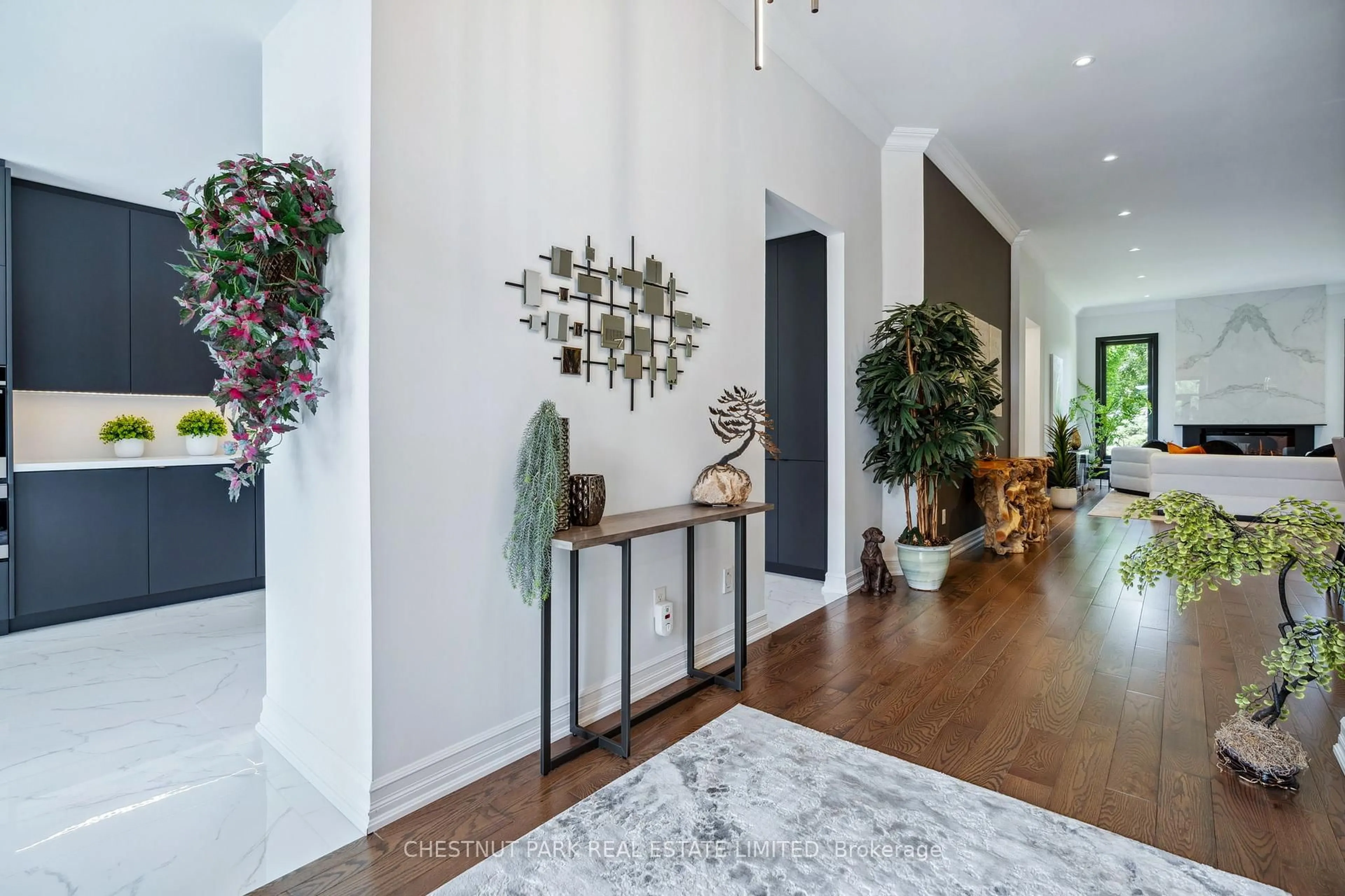 Indoor entryway for 11 Jack's Round N/A #22, Whitchurch-Stouffville Ontario L4A 1L6