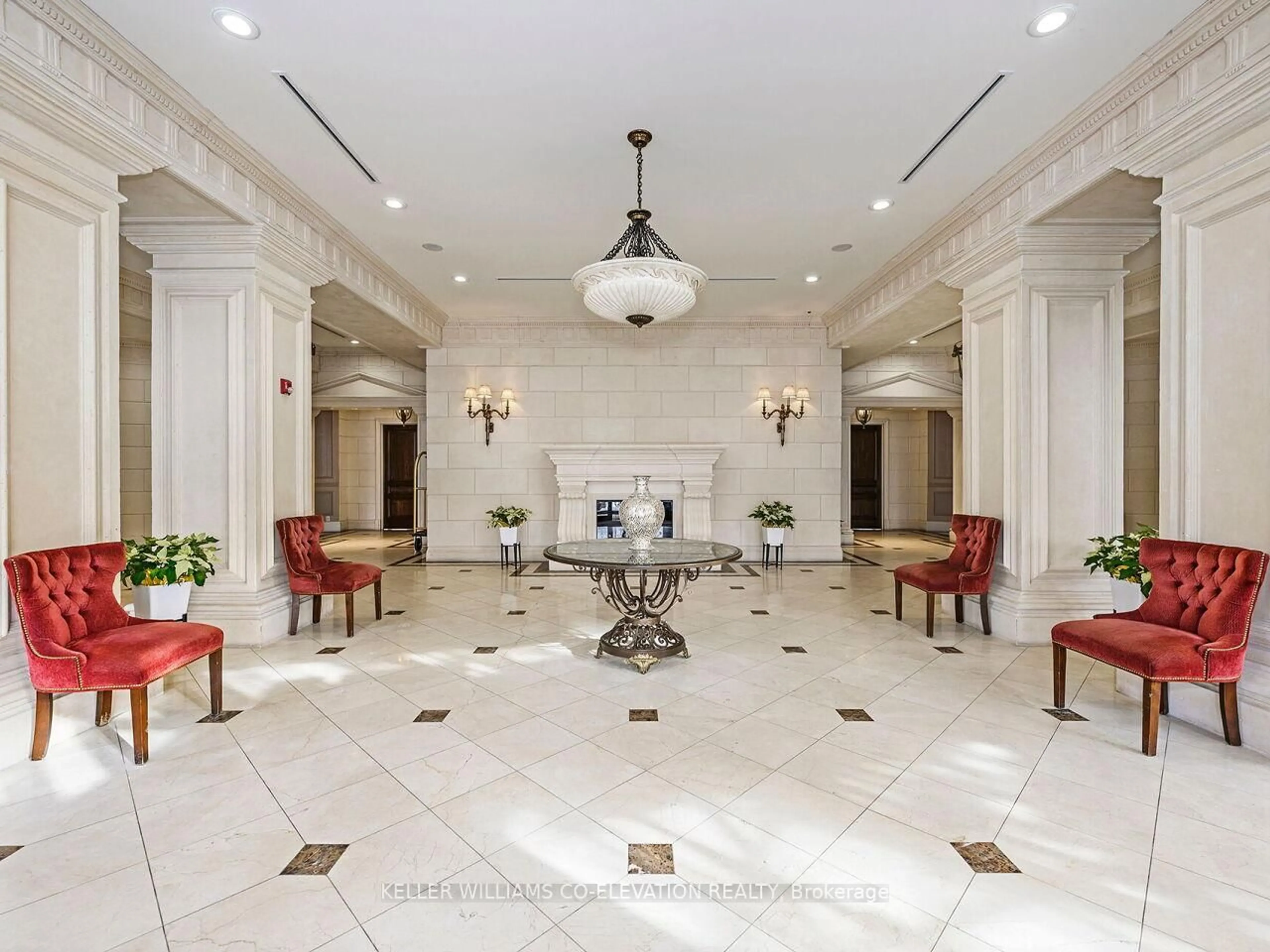Lobby for 9225 Jane St #1609, Vaughan Ontario L6A 0J7