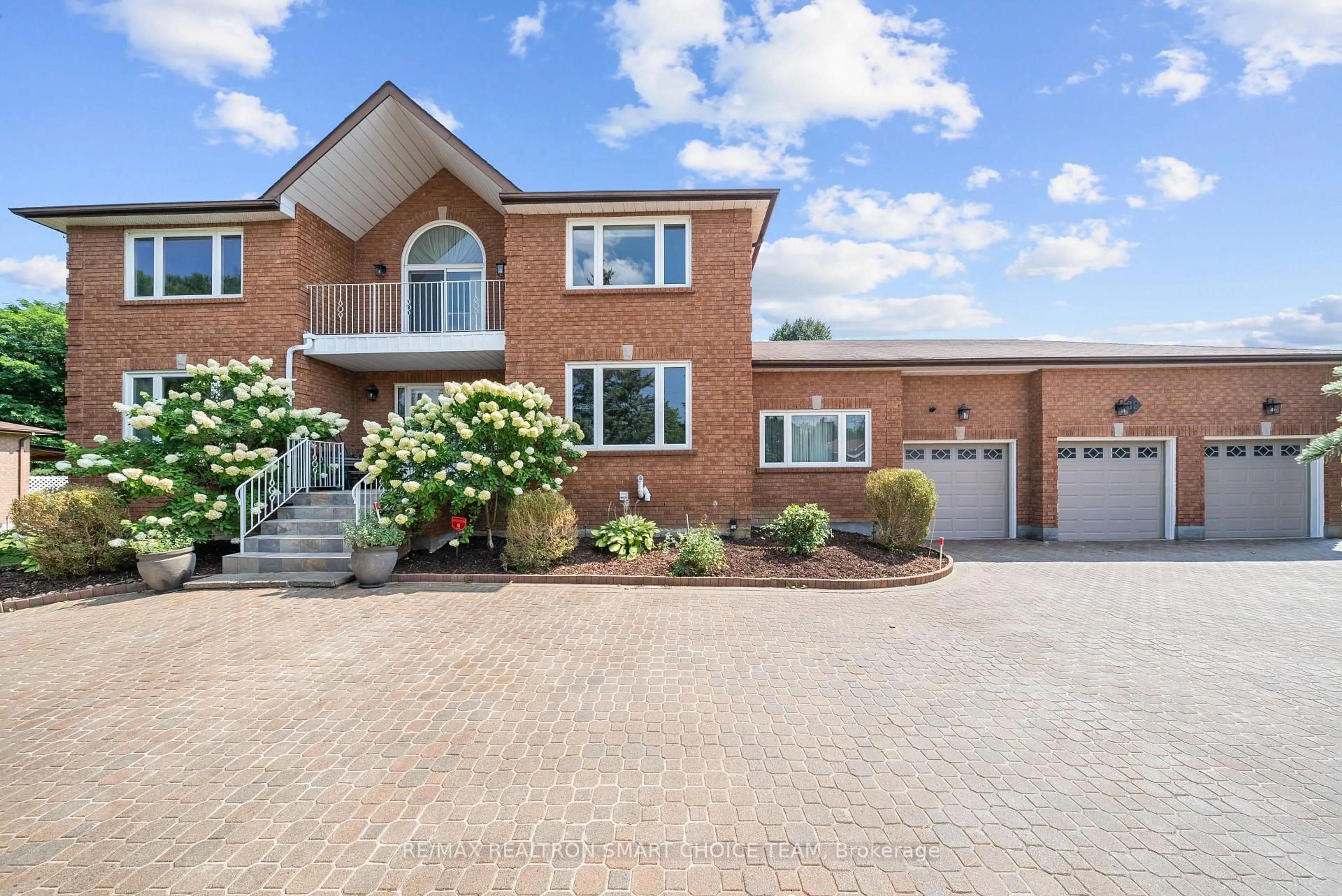 Home with brick exterior material, street for 89 Beckenridge Dr, Markham Ontario L3S 3B1