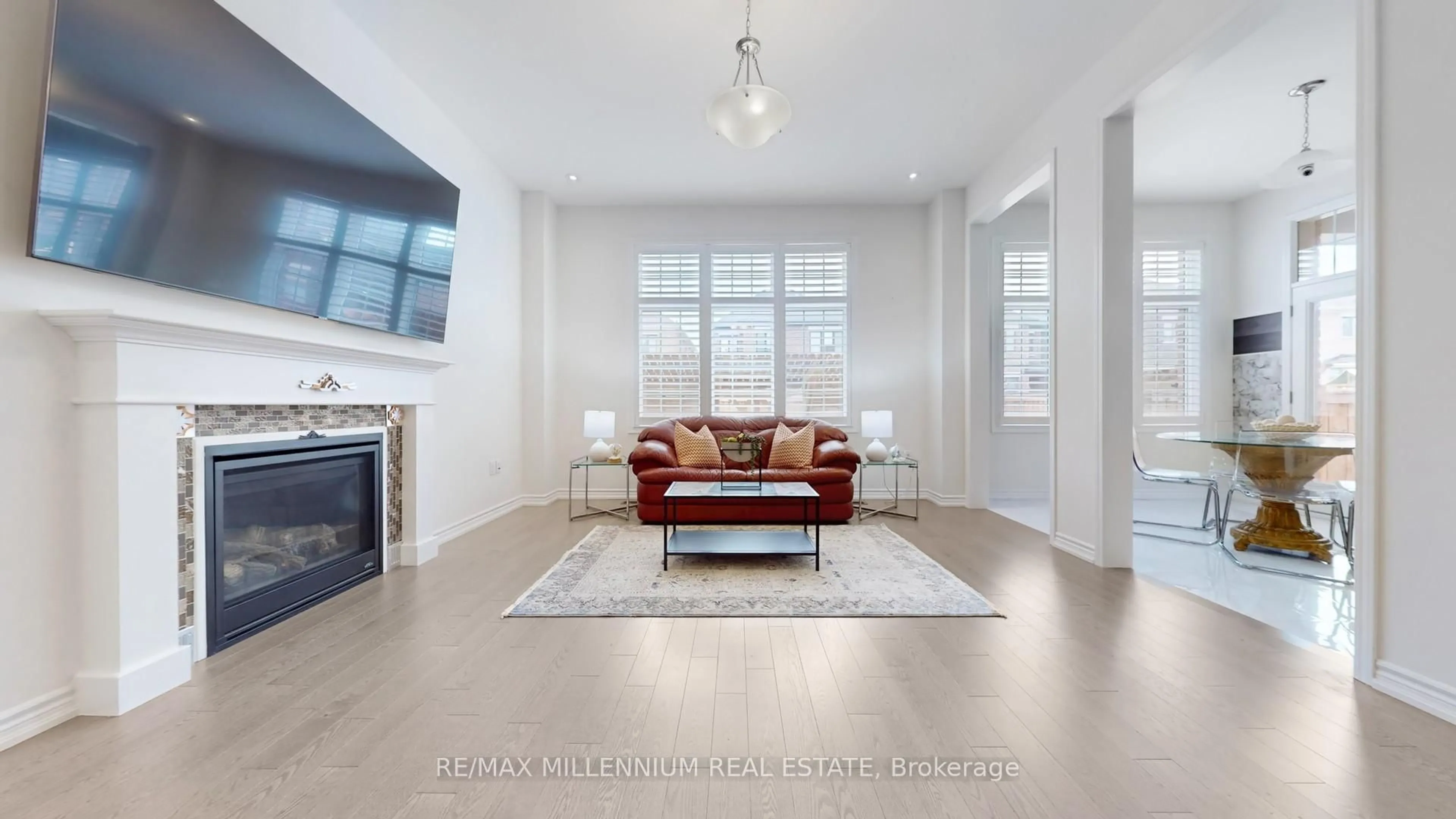 Living room with furniture, unknown for 139 Pierre Berton Blvd, Vaughan Ontario L4H 4W3