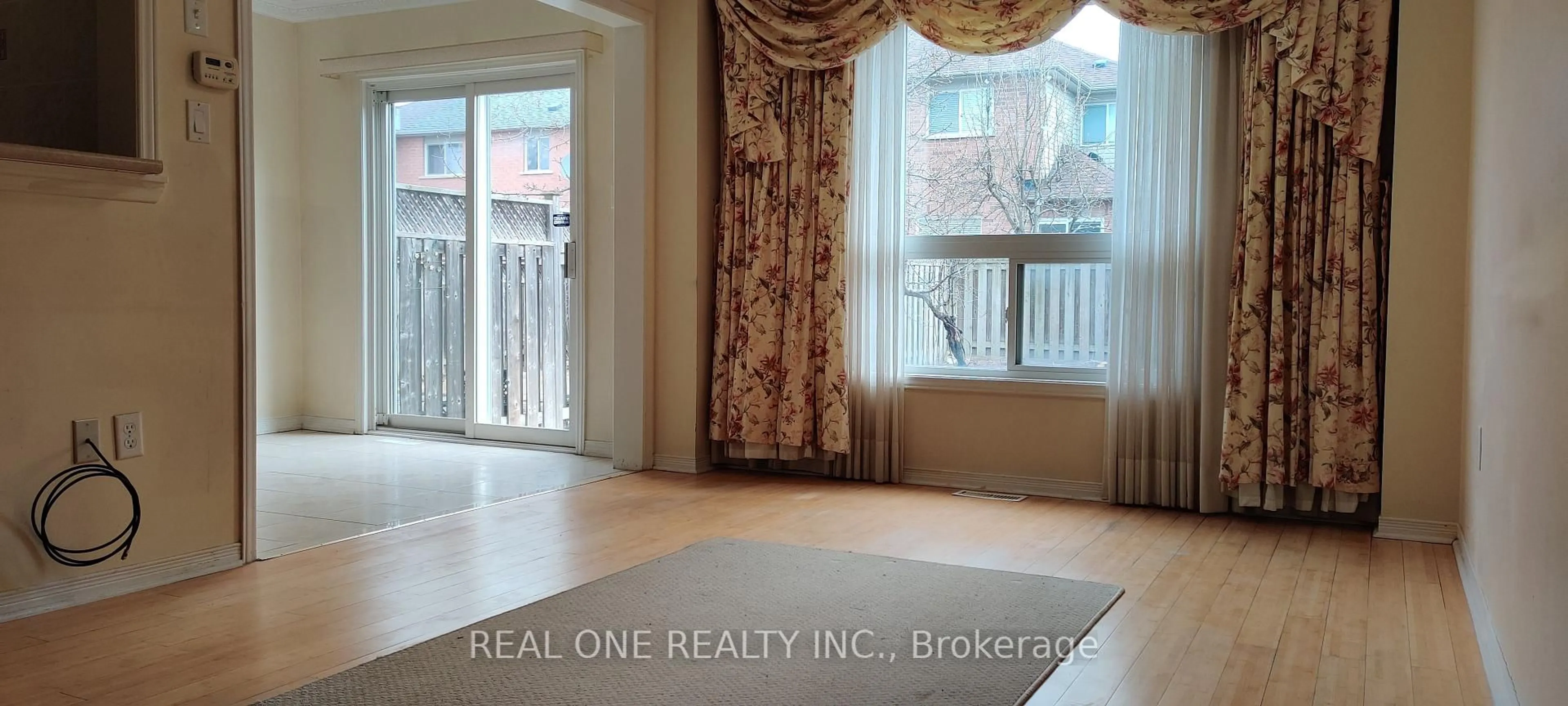 A pic of a room for 45 Devonwood Dr, Markham Ontario L6C 3A7